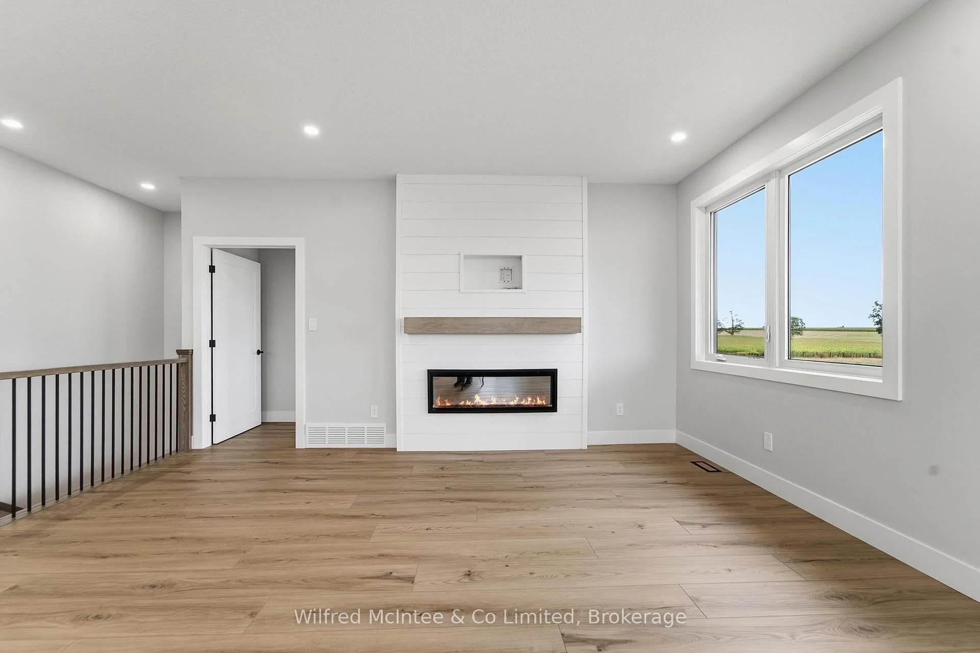 Photo 10 of 38 Galen Street, South Bruce — HOMEH