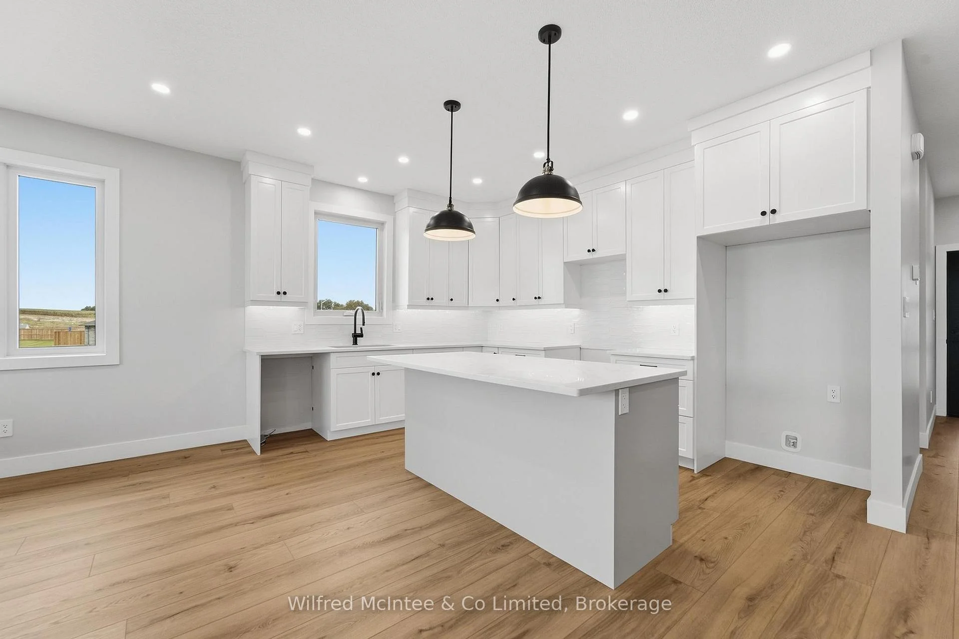 Photo 14 of 38 Galen Street, South Bruce — HOMEH