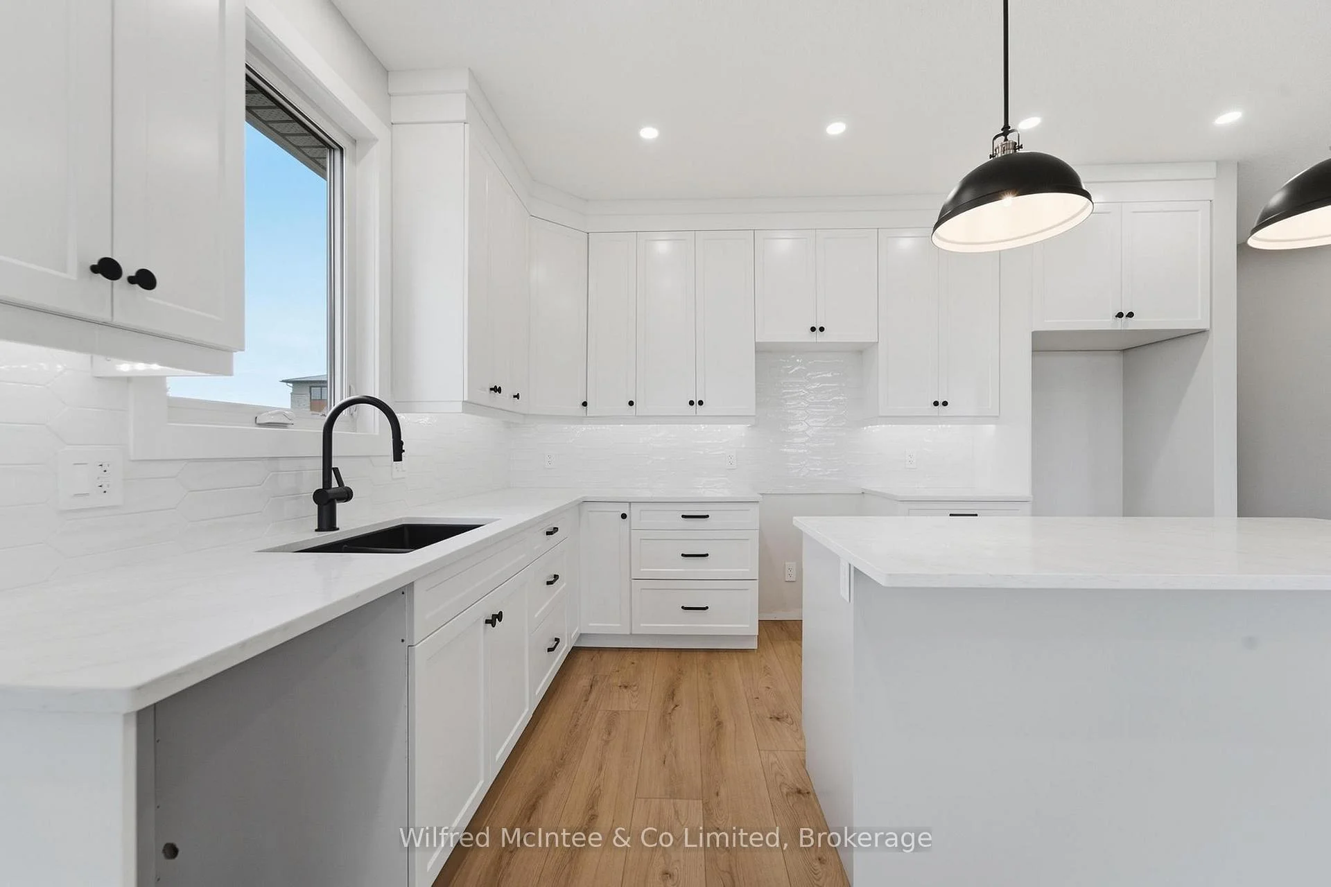 Photo 18 of 38 Galen Street, South Bruce — HOMEH