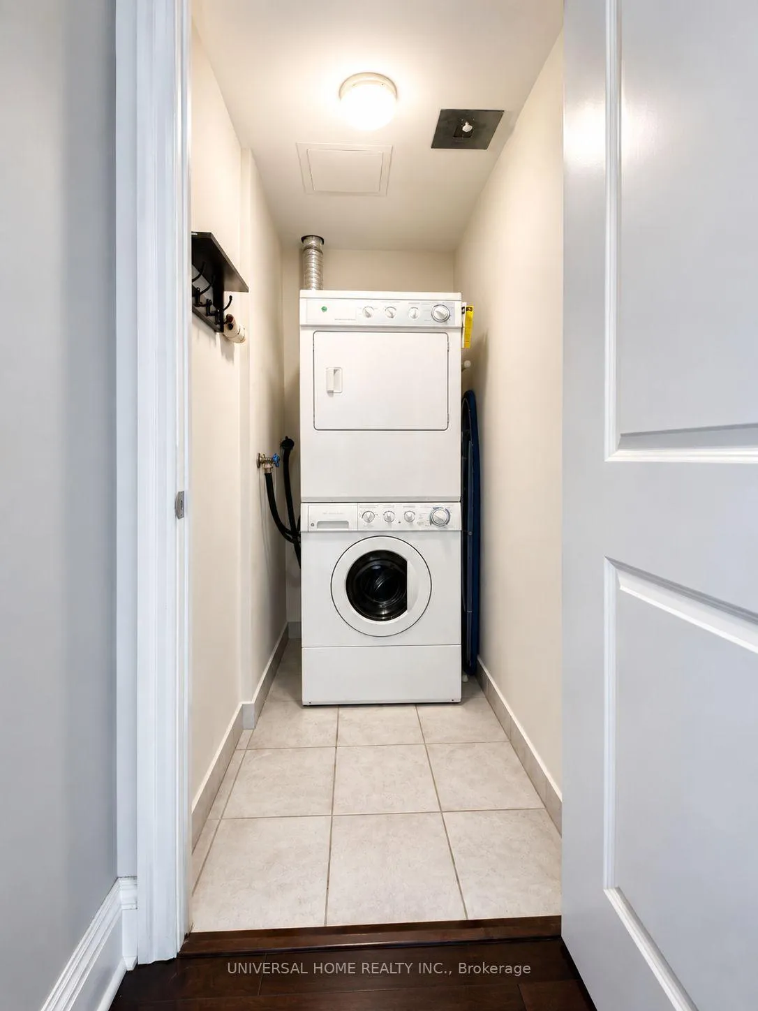 Photo 10 of Unit 501, 39 Upper Duke Crescent, Markham, Unionville — HOMEH