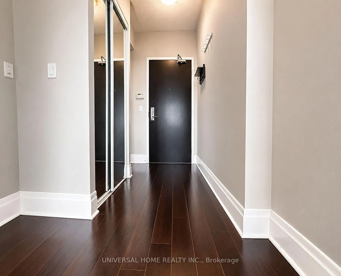 Photo 11 of Unit 501, 39 Upper Duke Crescent, Markham, Unionville — HOMEH