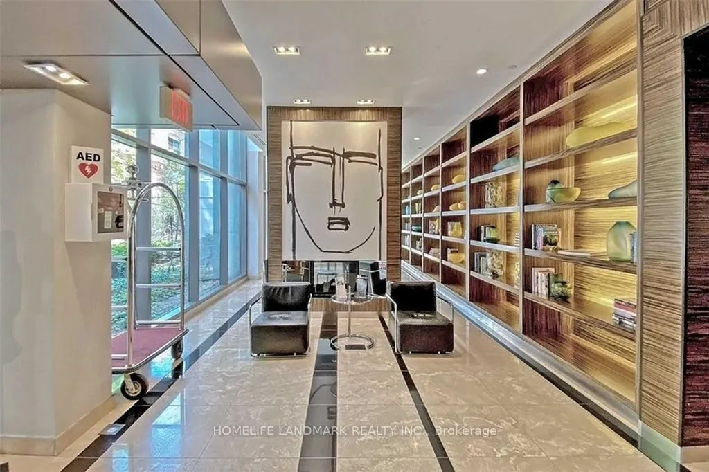 Photo 15 of Unit 608, 37 Grosvenor Street, Toronto, Bay Street Corridor — HOMEH