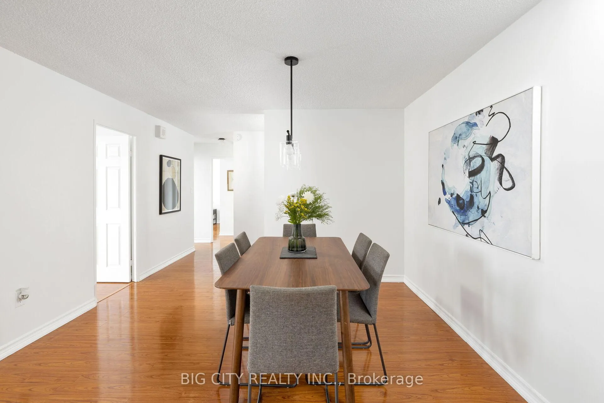 Photo 3 of Unit 1206, 3300 Don Mills Road, North York, Don Valley Village — HOMEH