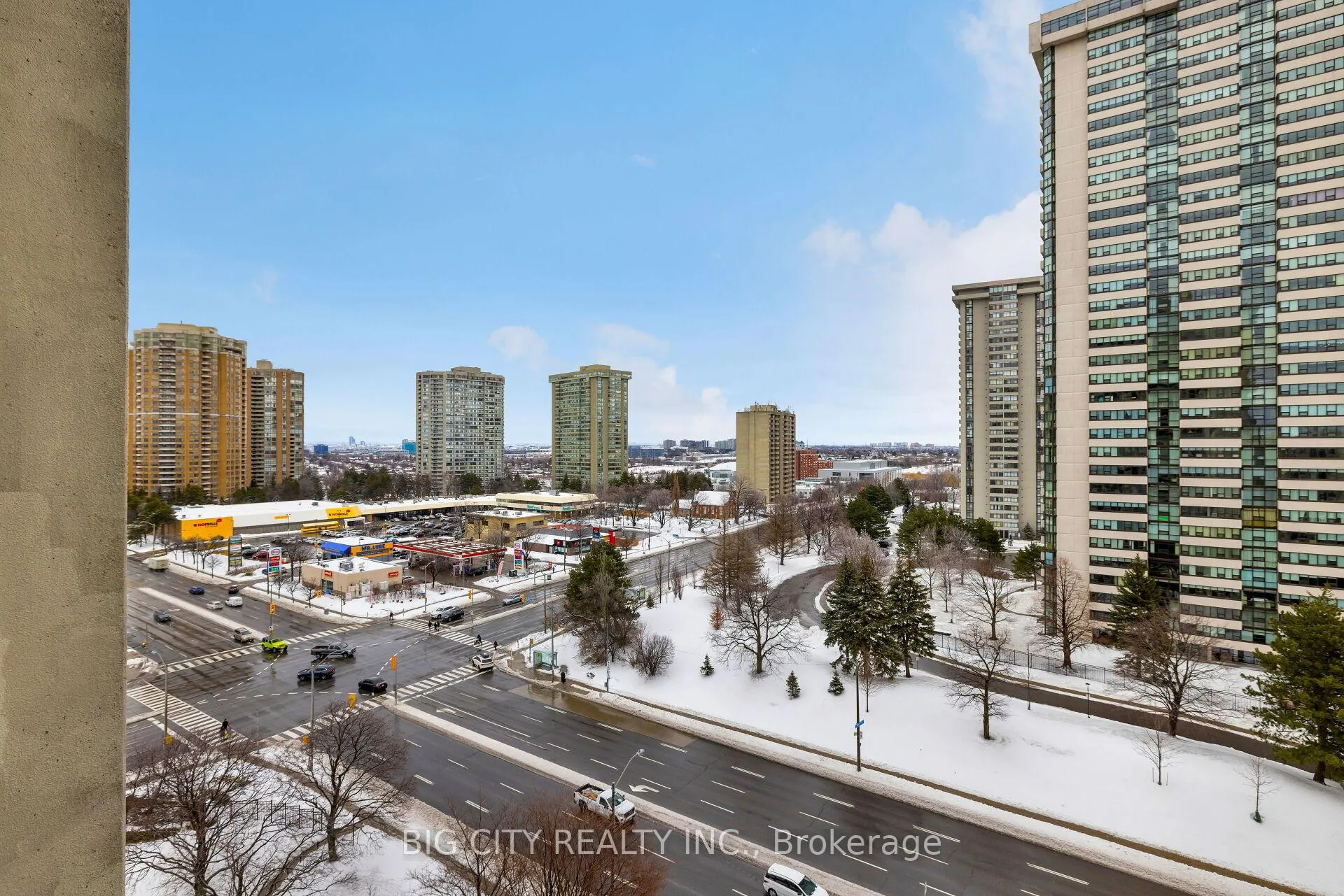 Photo 7 of Unit 1206, 3300 Don Mills Road, North York, Don Valley Village — HOMEH