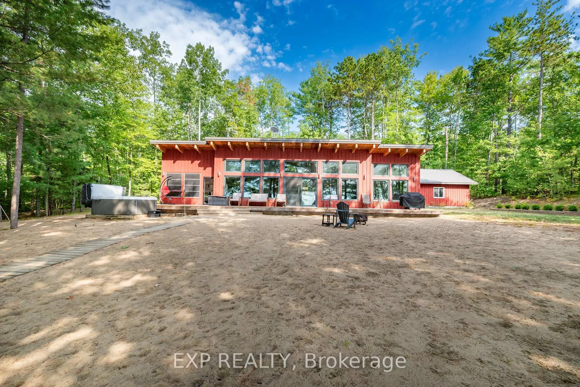 Photo of 332 Lachlan Lane