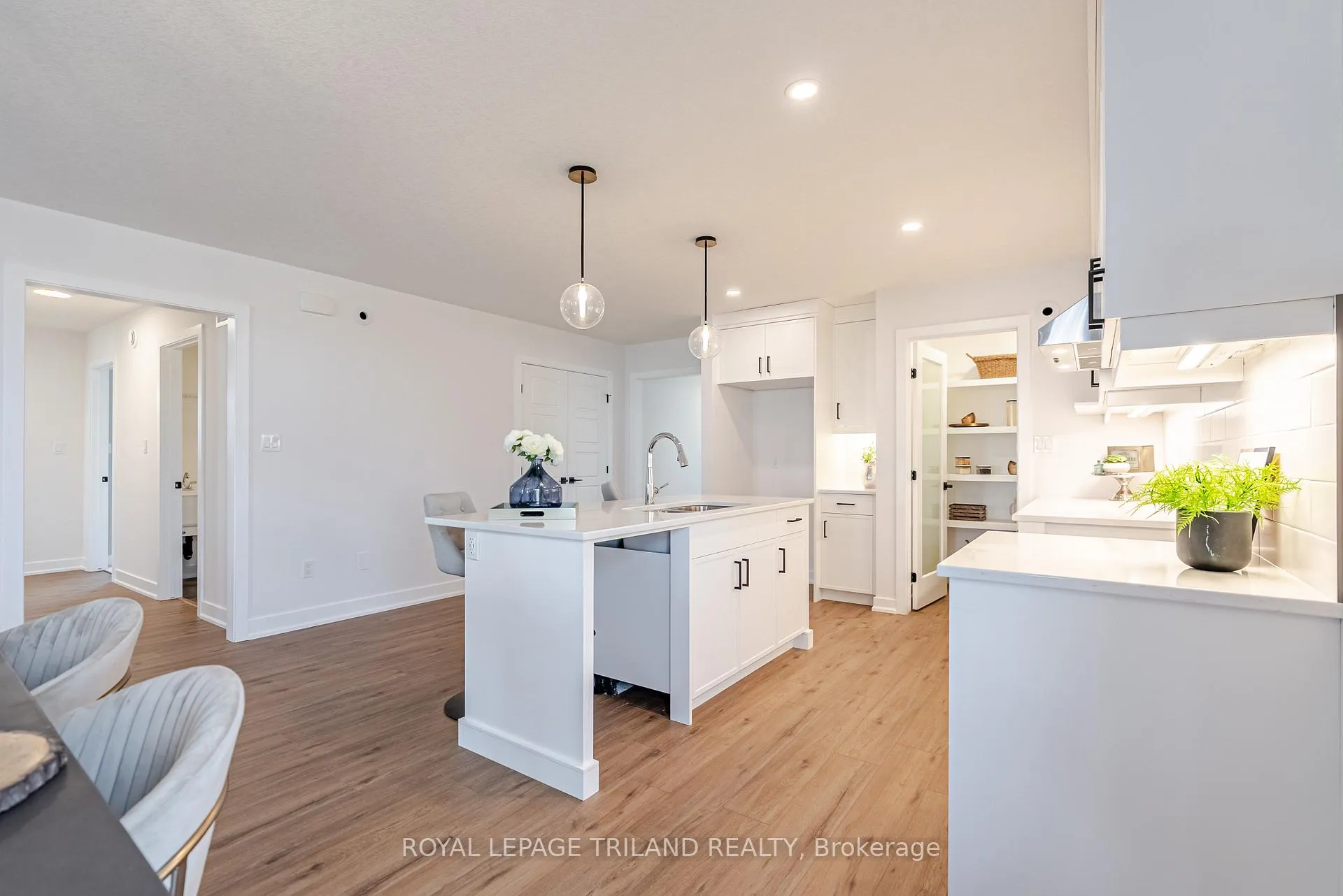 Photo 18 of 134 Styles Drive, St. Thomas — HOMEH
