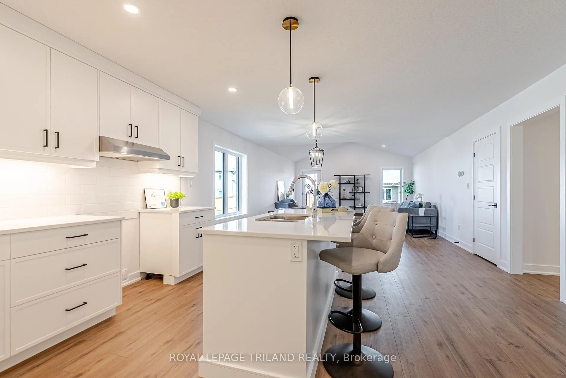 Photo 22 of 134 Styles Drive, St. Thomas — HOMEH