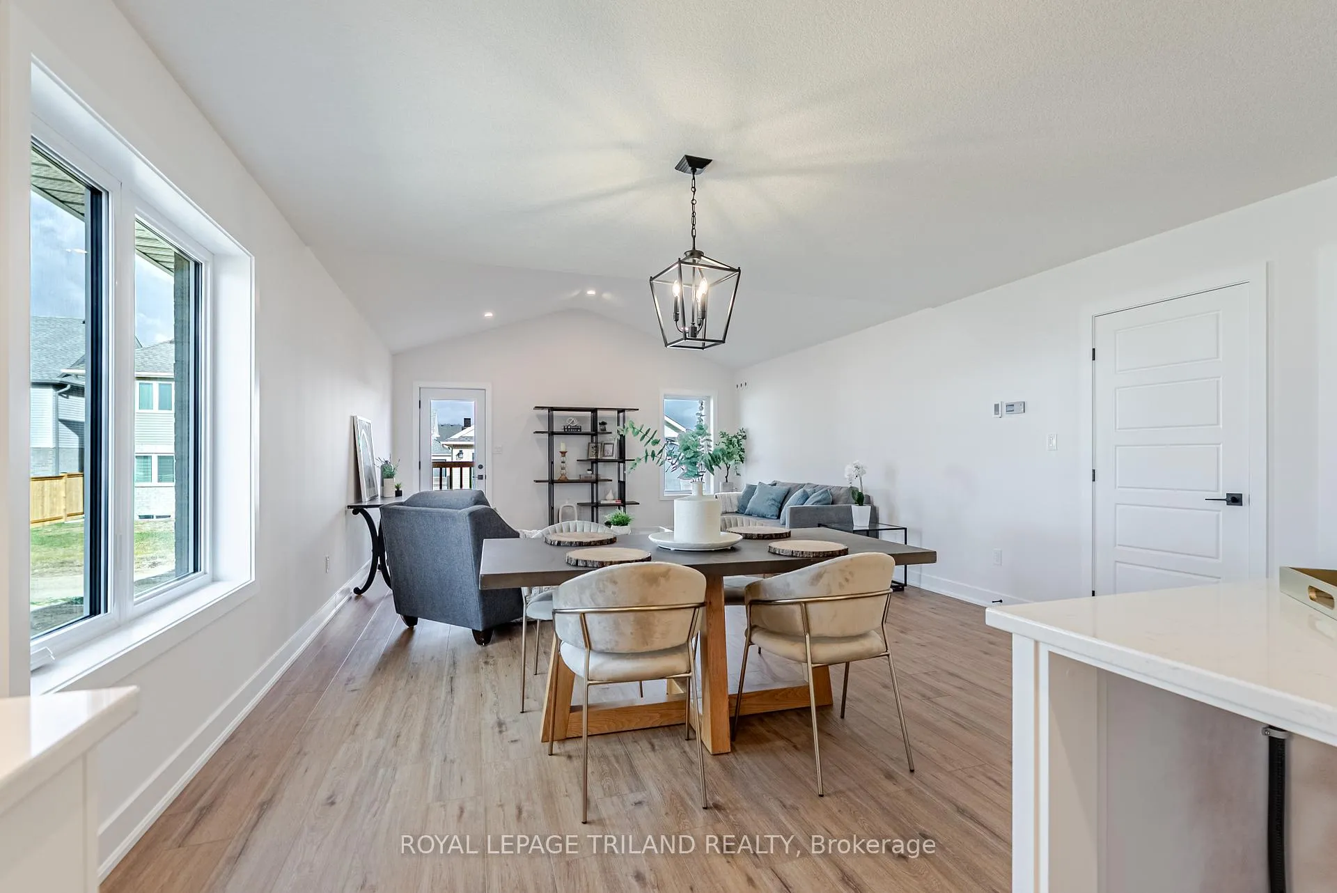 Photo 31 of 134 Styles Drive, St. Thomas — HOMEH