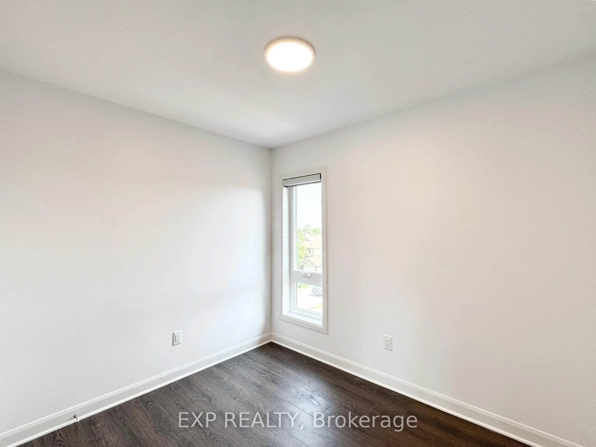 Photo 17 of Unit E, 25 Fair Oaks Crescent E, Ottawa, Craig Henry/Woodvale — HOMEH