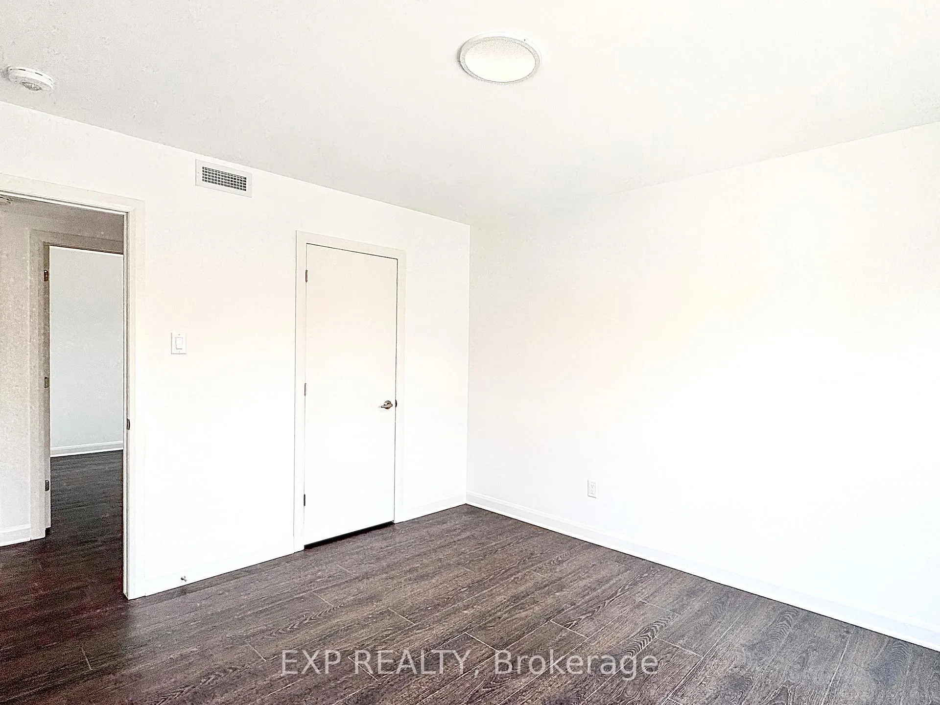 Photo 21 of Unit E, 25 Fair Oaks Crescent E, Ottawa, Craig Henry/Woodvale — HOMEH