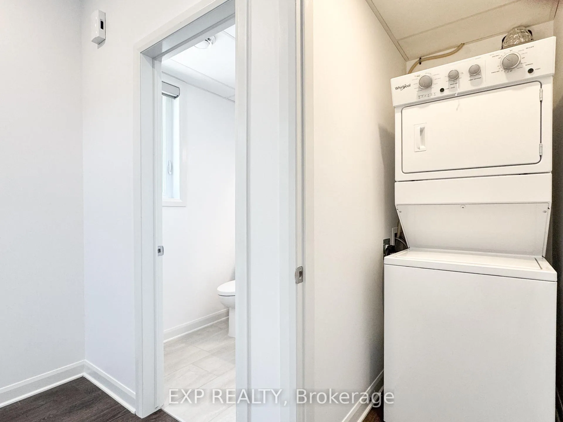 Photo 22 of Unit E, 25 Fair Oaks Crescent E, Ottawa, Craig Henry/Woodvale — HOMEH