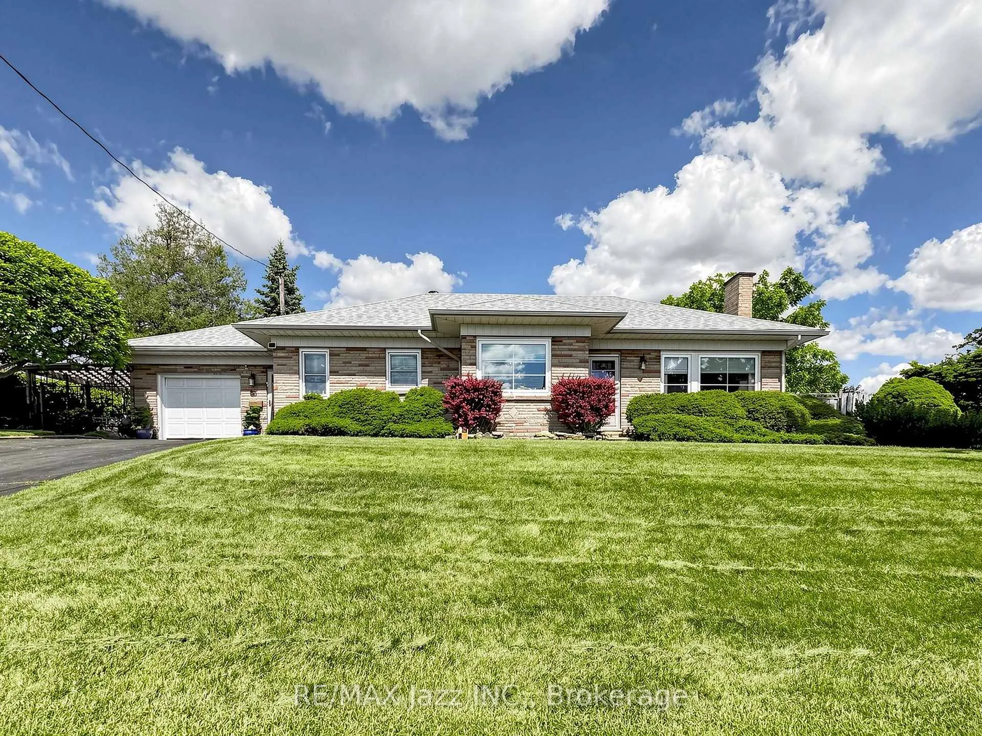 Photo 1 of 83 Stevenson Road N, Oshawa, McLaughlin — HOMEH