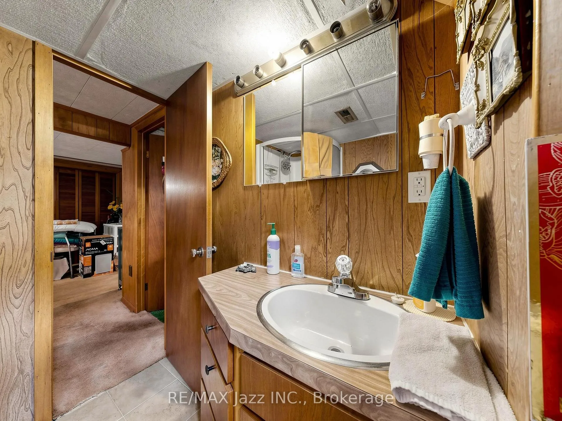Photo 37 of 83 Stevenson Road N, Oshawa, McLaughlin — HOMEH