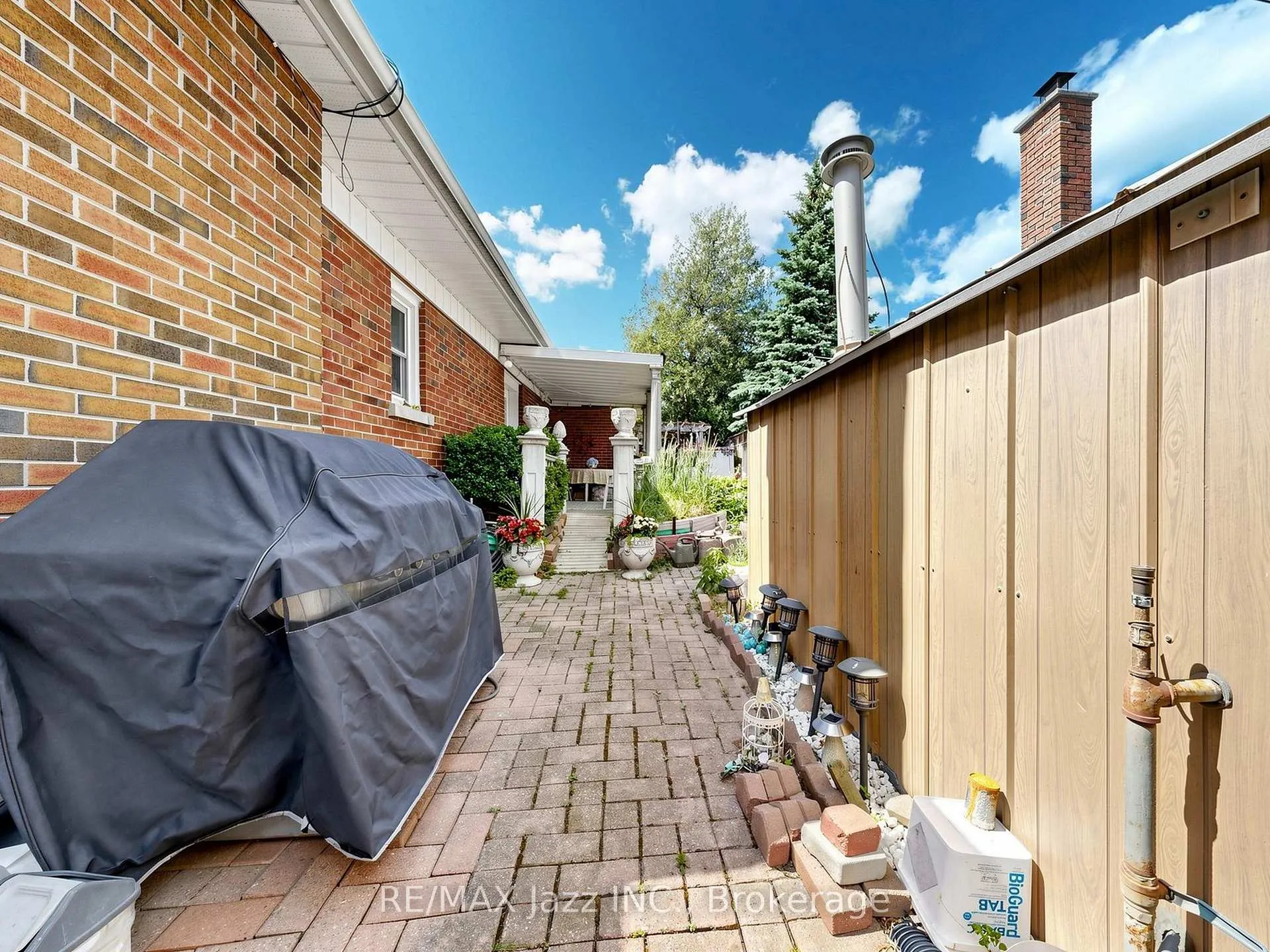 Photo 43 of 83 Stevenson Road N, Oshawa, McLaughlin — HOMEH