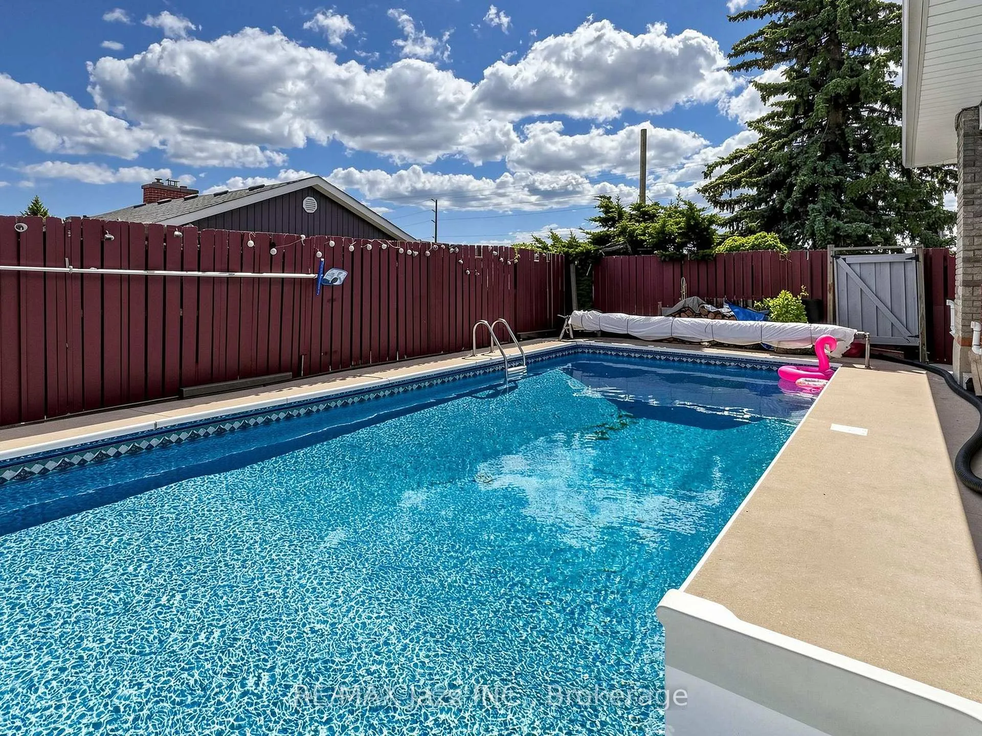 Photo 47 of 83 Stevenson Road N, Oshawa, McLaughlin — HOMEH