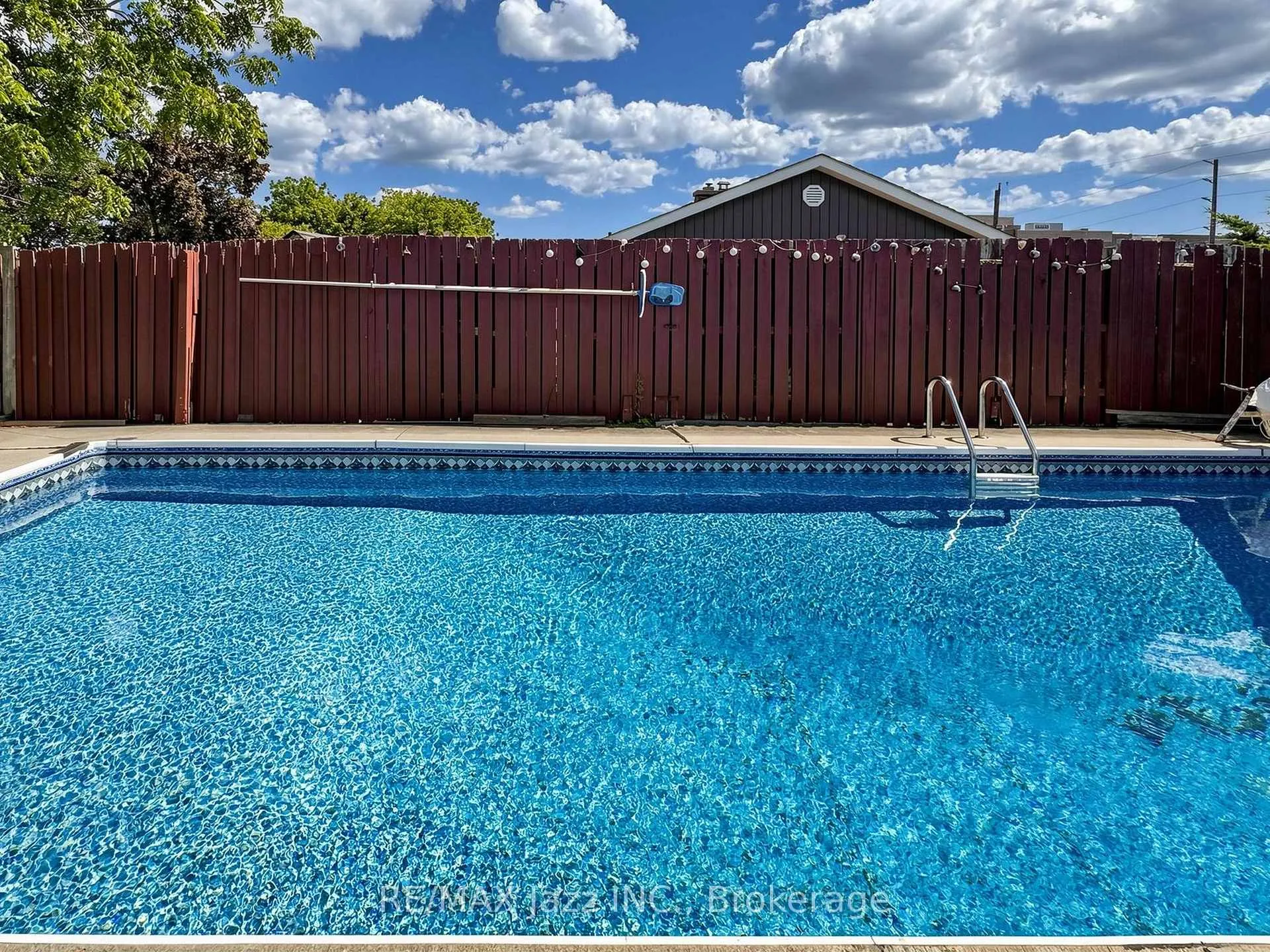 Photo 48 of 83 Stevenson Road N, Oshawa, McLaughlin — HOMEH