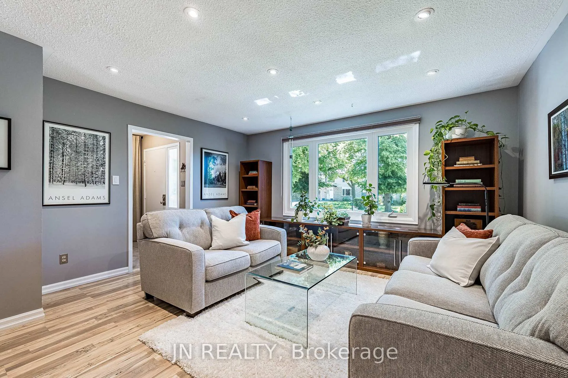 Photo 15 of 32 Barkwood Court, Brampton, Madoc — HOMEH