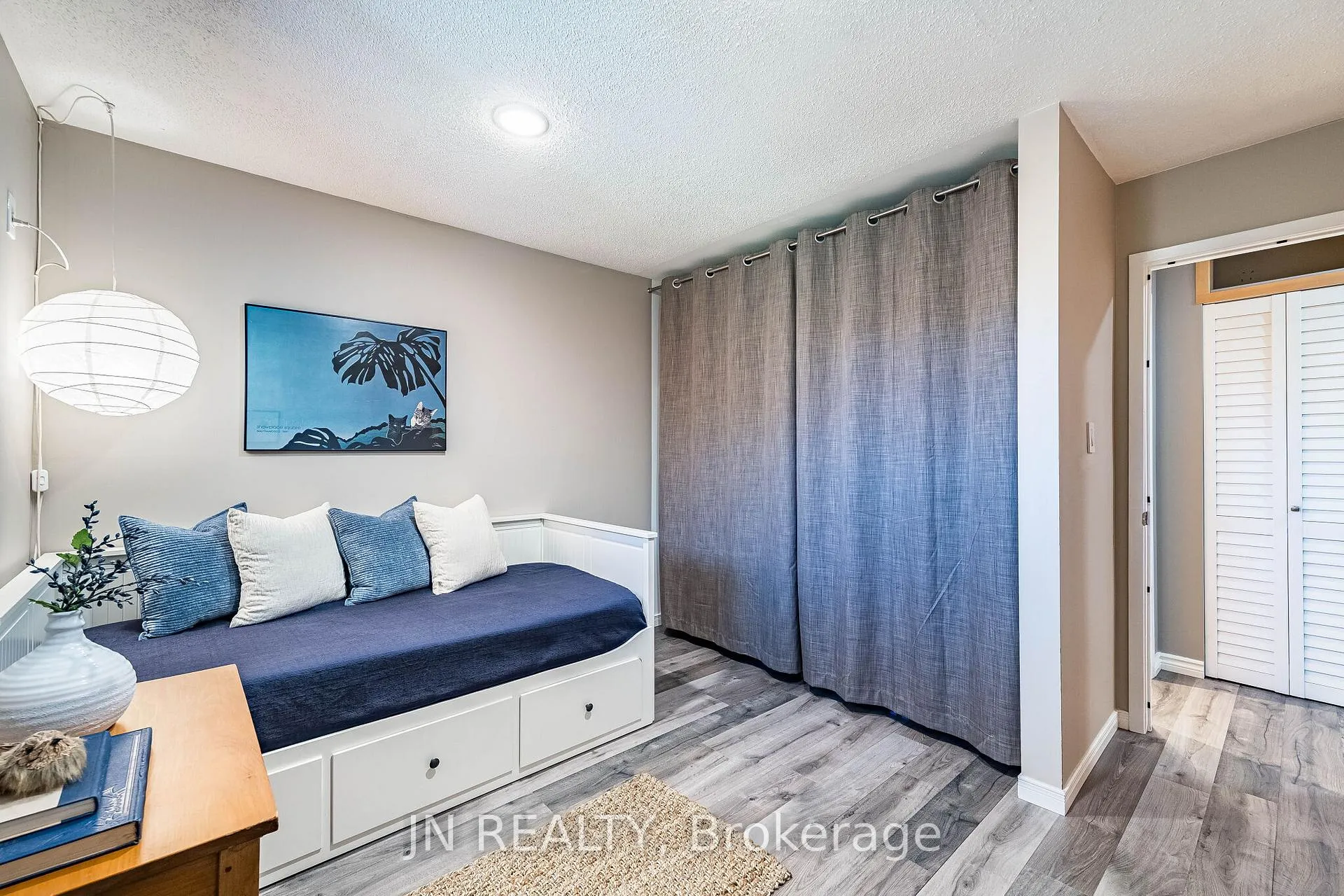 Photo 24 of 32 Barkwood Court, Brampton, Madoc — HOMEH