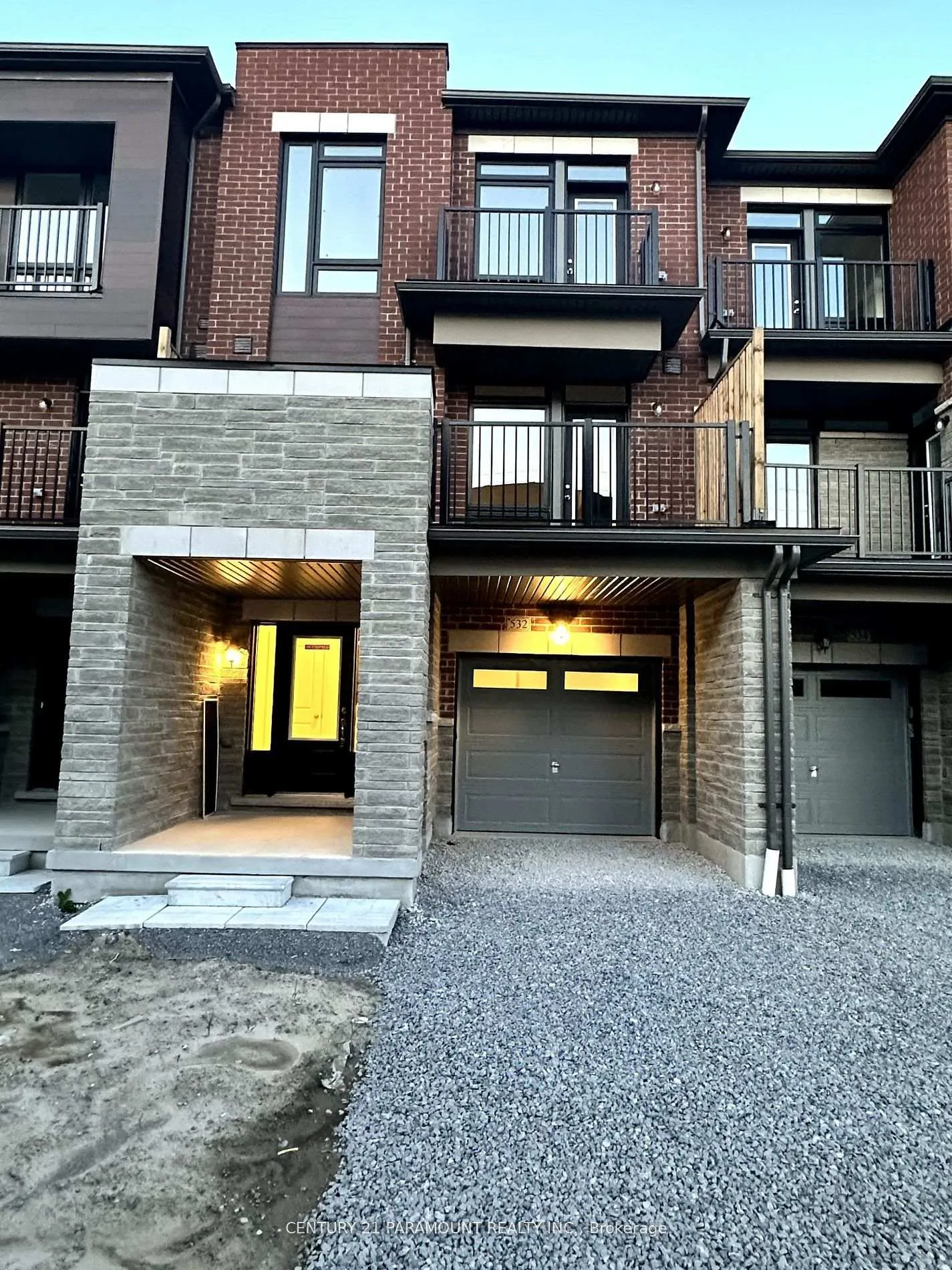 Photo 1 of 532 Danks Rdg Drive W, Ajax, South East — HOMEH