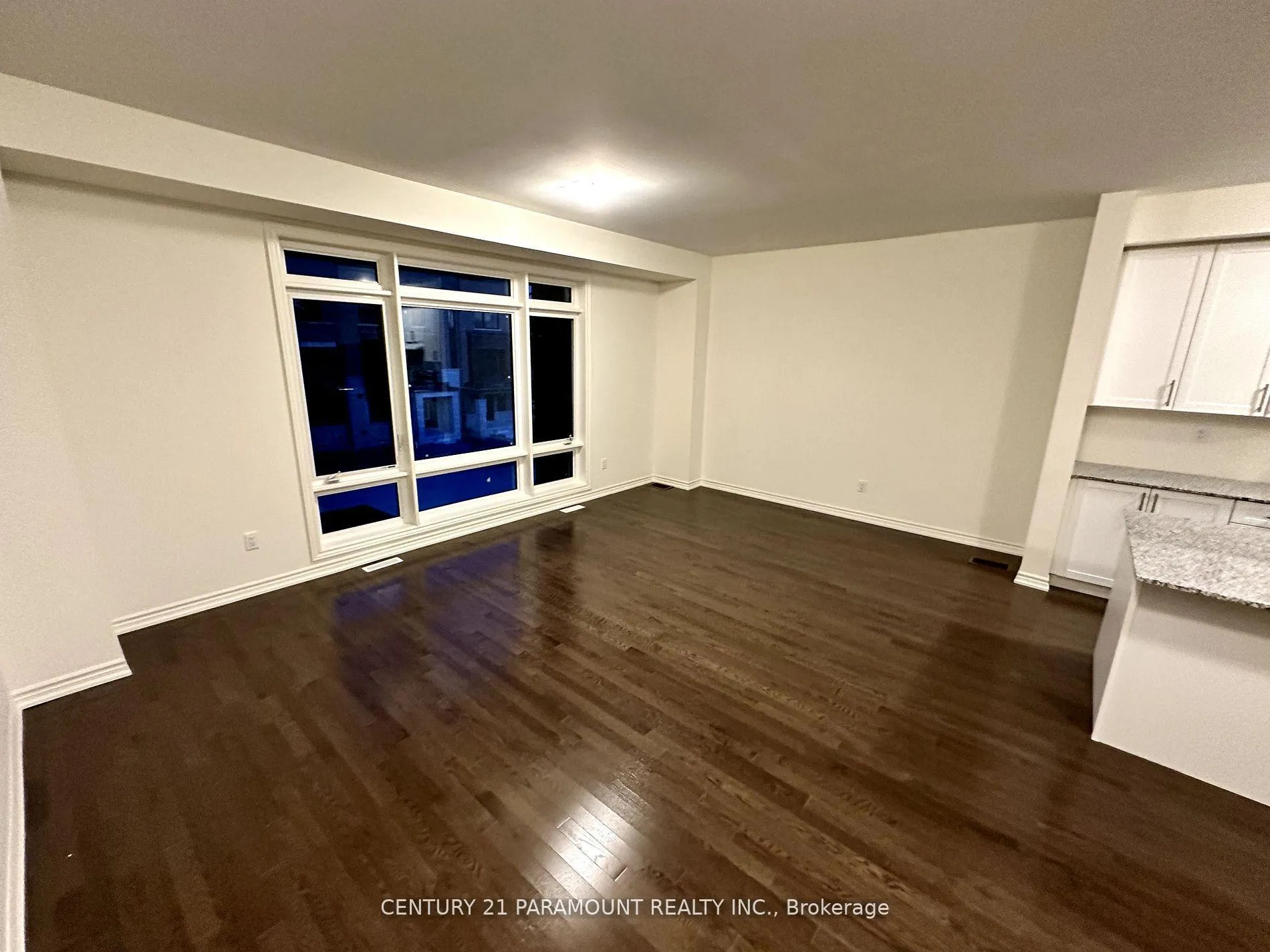 Photo 11 of 532 Danks Rdg Drive W, Ajax, South East — HOMEH