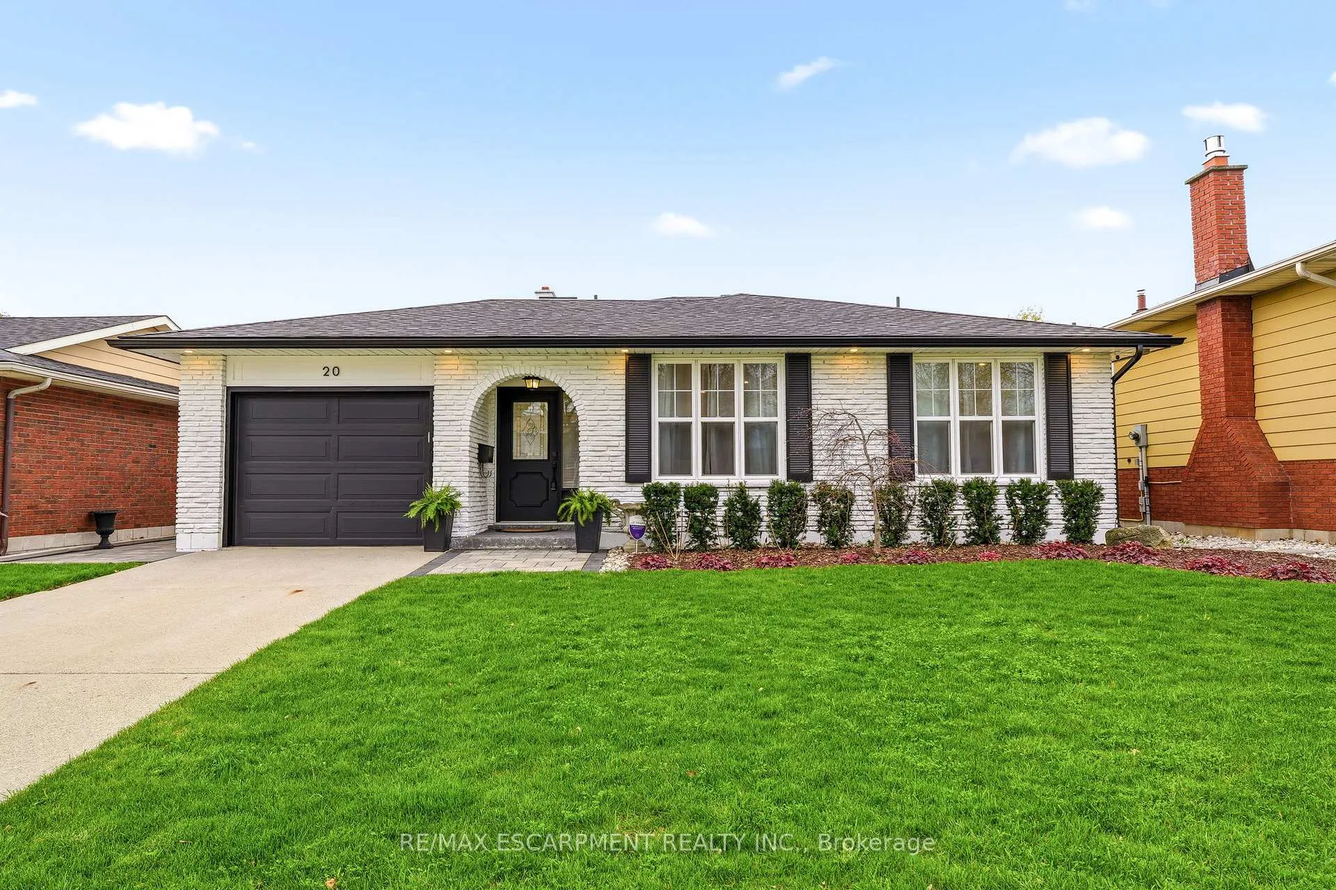 Photo 2 of 20 Audubon Street S, Hamilton, Stoney Creek Mountain — HOMEH