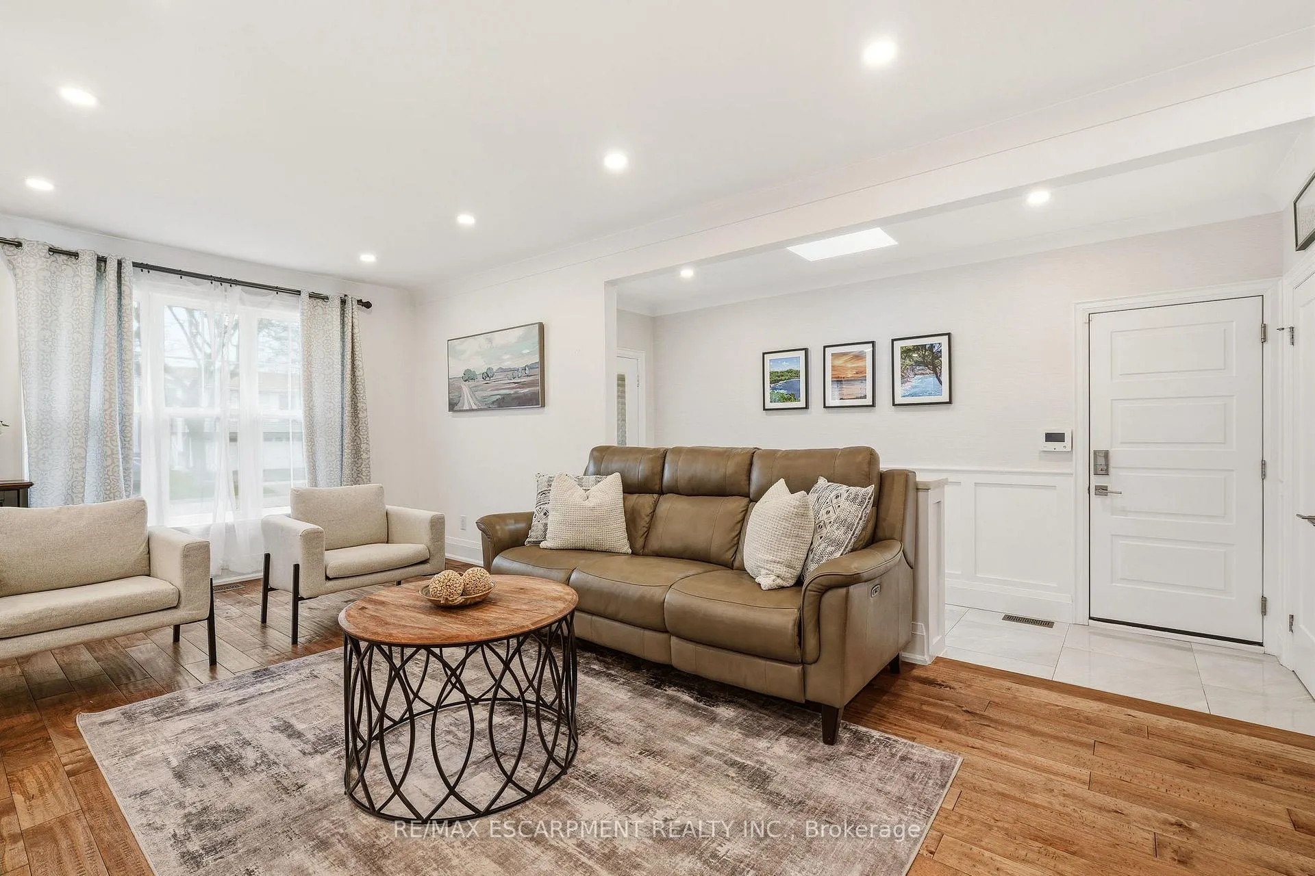 Photo 7 of 20 Audubon Street S, Hamilton, Stoney Creek Mountain — HOMEH
