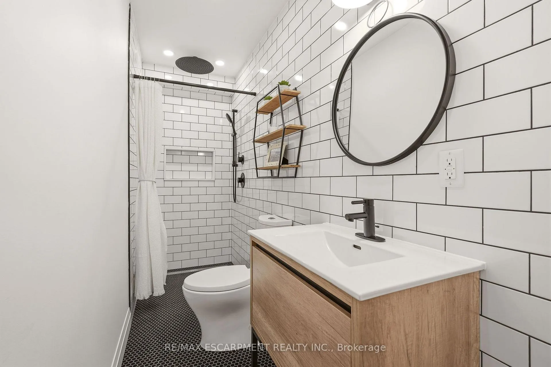 Photo 28 of 20 Audubon Street S, Hamilton, Stoney Creek Mountain — HOMEH
