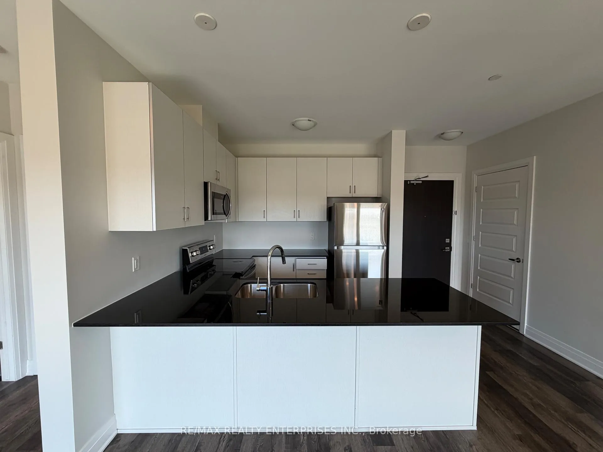 Photo 4 of Unit 529, 102 Grovewood Common, Oakville, Glenorchy — HOMEH
