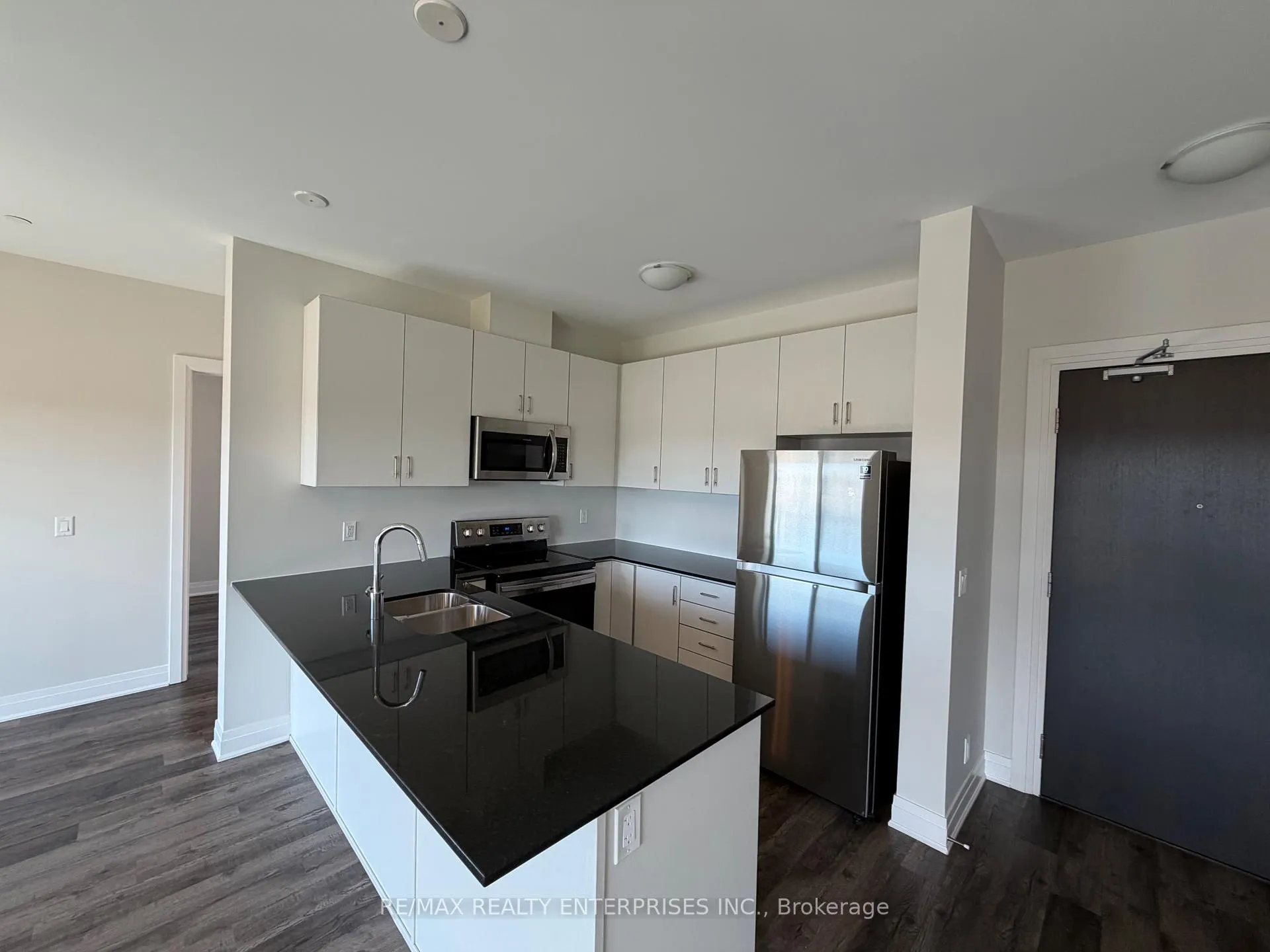 Photo 5 of Unit 529, 102 Grovewood Common, Oakville, Glenorchy — HOMEH