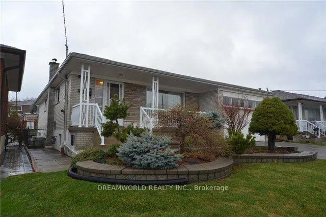 Photo 2 of 14 Laskay Crescent, North York, Black Creek — HOMEH