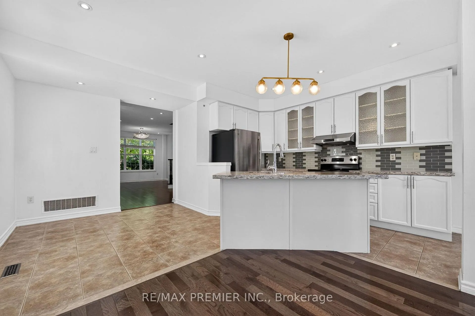 Photo 11 of 9 Pascoe Drive, Markham, Cornell — HOMEH