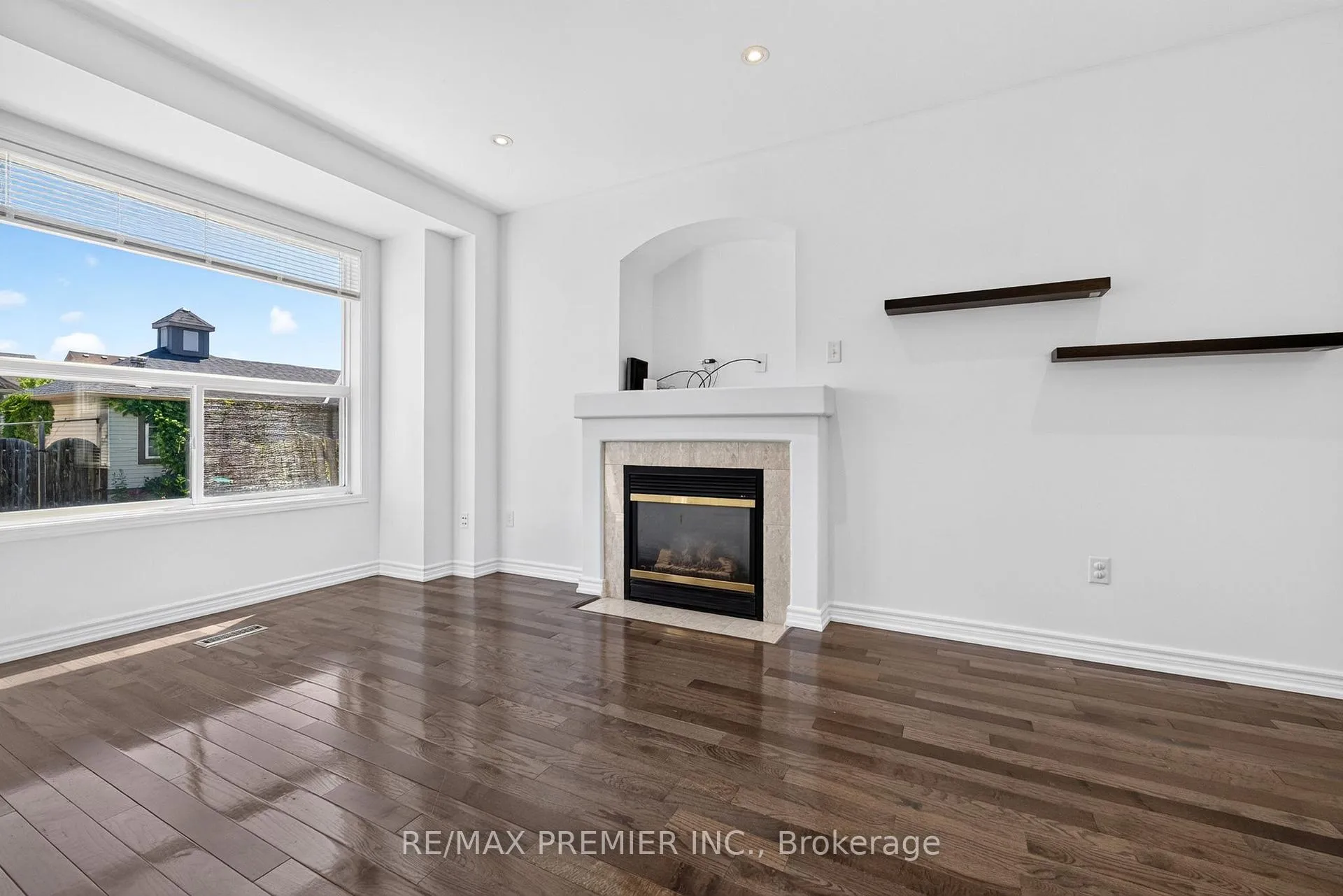 Photo 19 of 9 Pascoe Drive, Markham, Cornell — HOMEH
