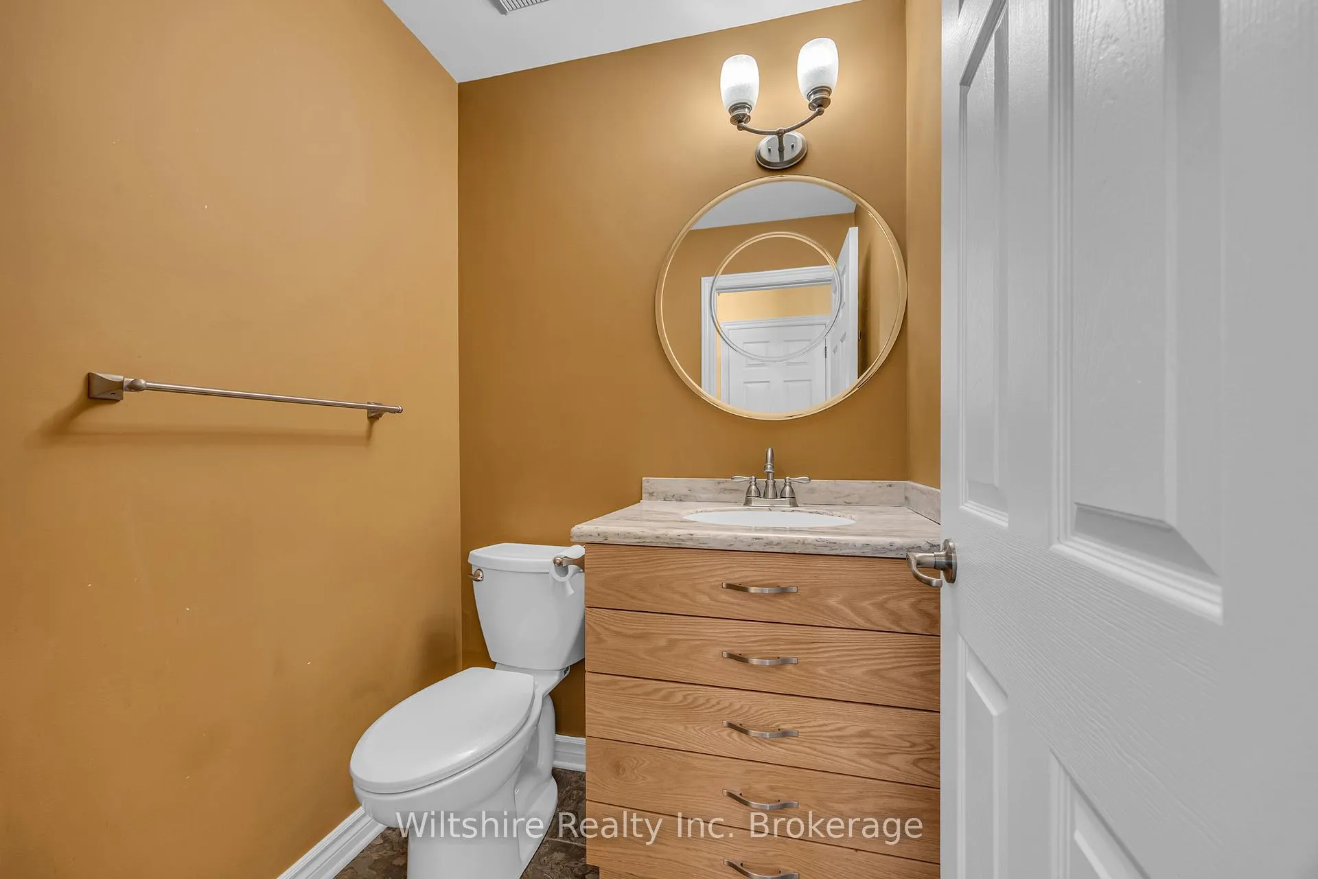 Photo 8 of 48 Sinclair Drive, Tillsonburg — HOMEH