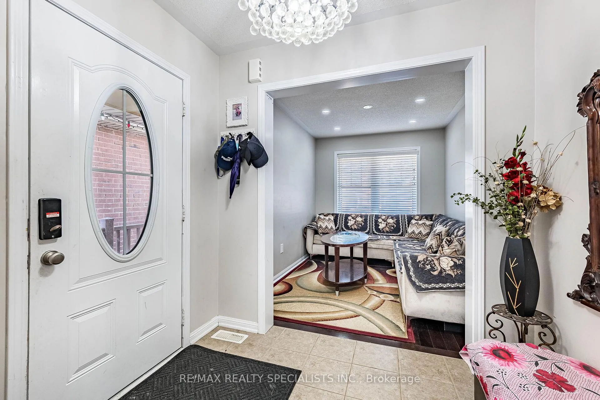 Photo 3 of 47 Robert Parkinson Drive, Brampton, Northwest Brampton — HOMEH
