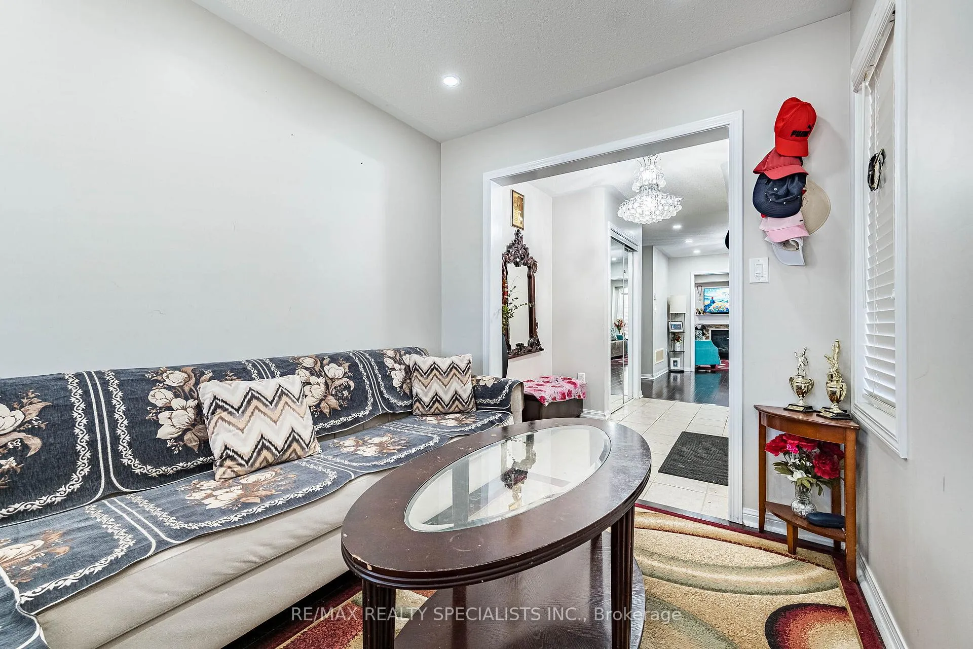 Photo 4 of 47 Robert Parkinson Drive, Brampton, Northwest Brampton — HOMEH