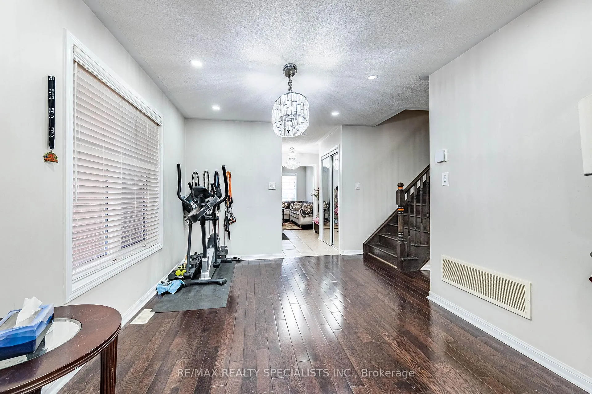Photo 8 of 47 Robert Parkinson Drive, Brampton, Northwest Brampton — HOMEH