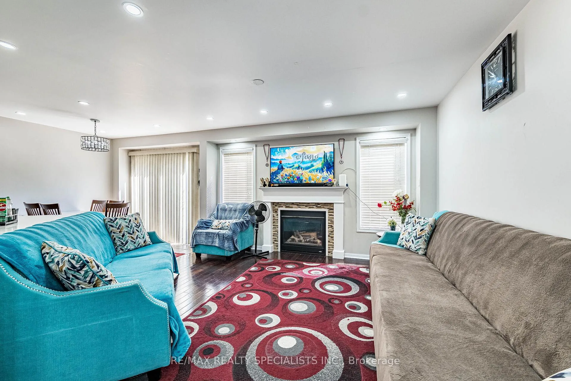 Photo 10 of 47 Robert Parkinson Drive, Brampton, Northwest Brampton — HOMEH