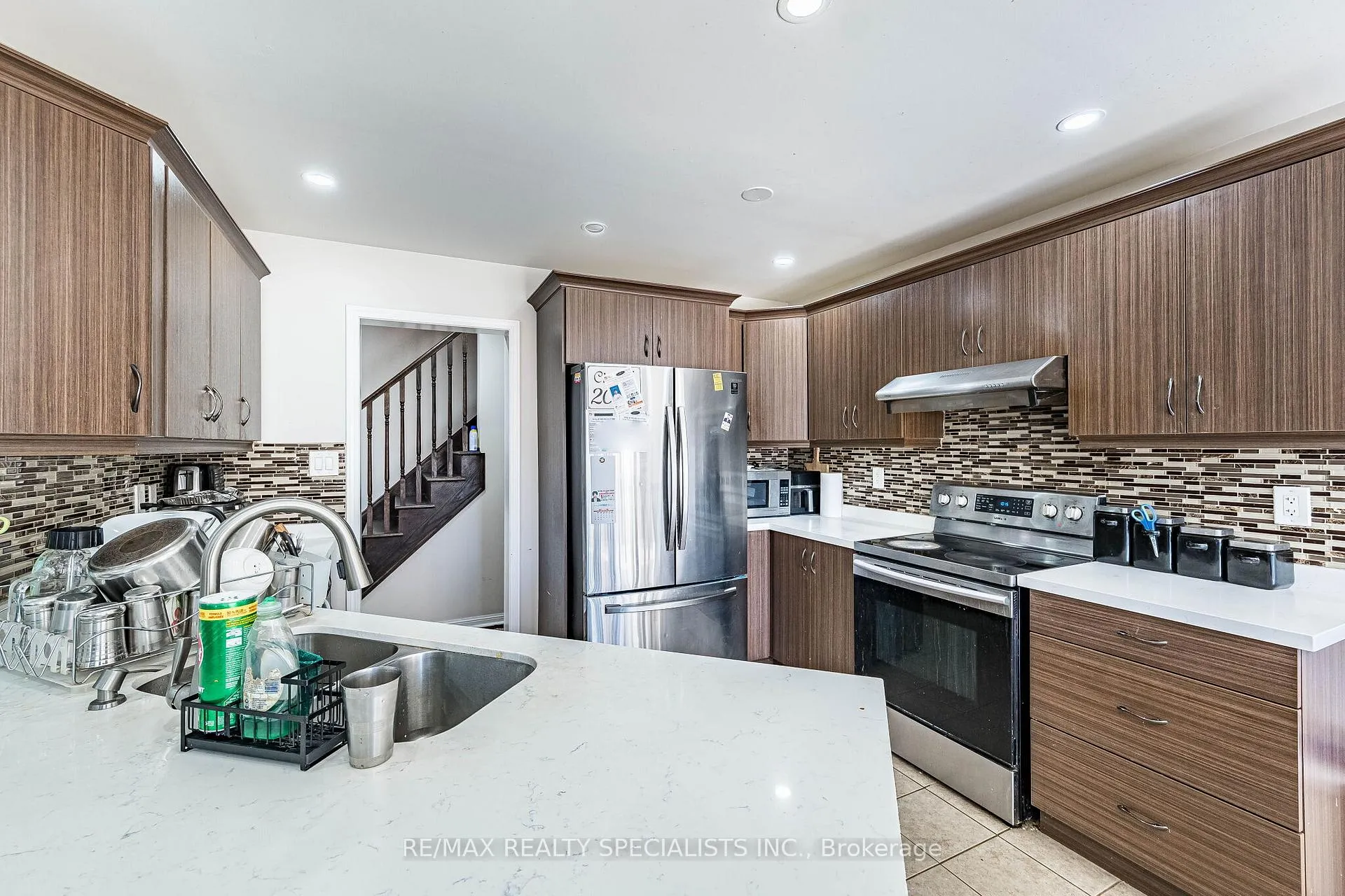 Photo 13 of 47 Robert Parkinson Drive, Brampton, Northwest Brampton — HOMEH