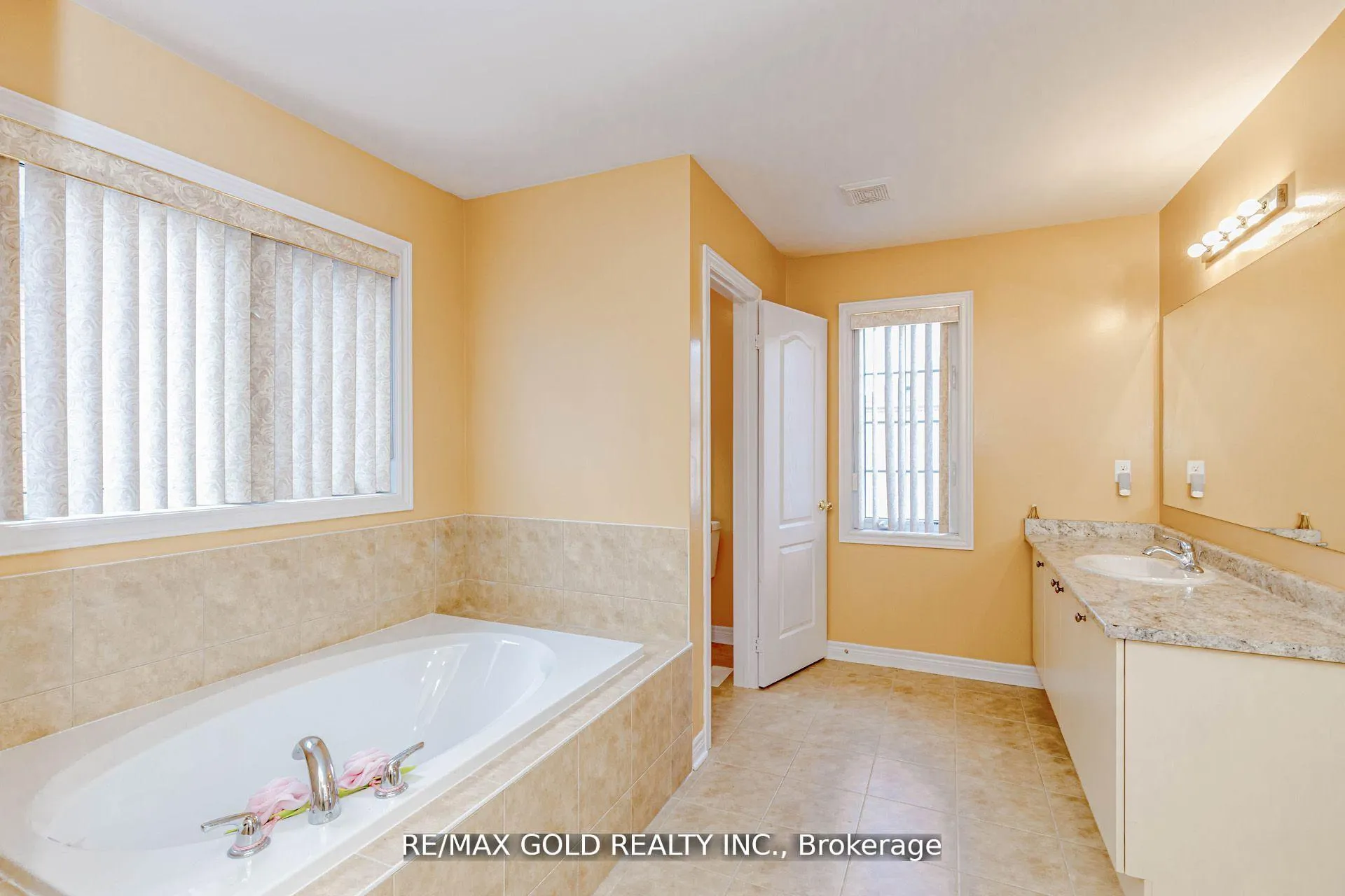 Photo 25 of 1554 Bruny Avenue, Pickering, Duffin Heights — HOMEH