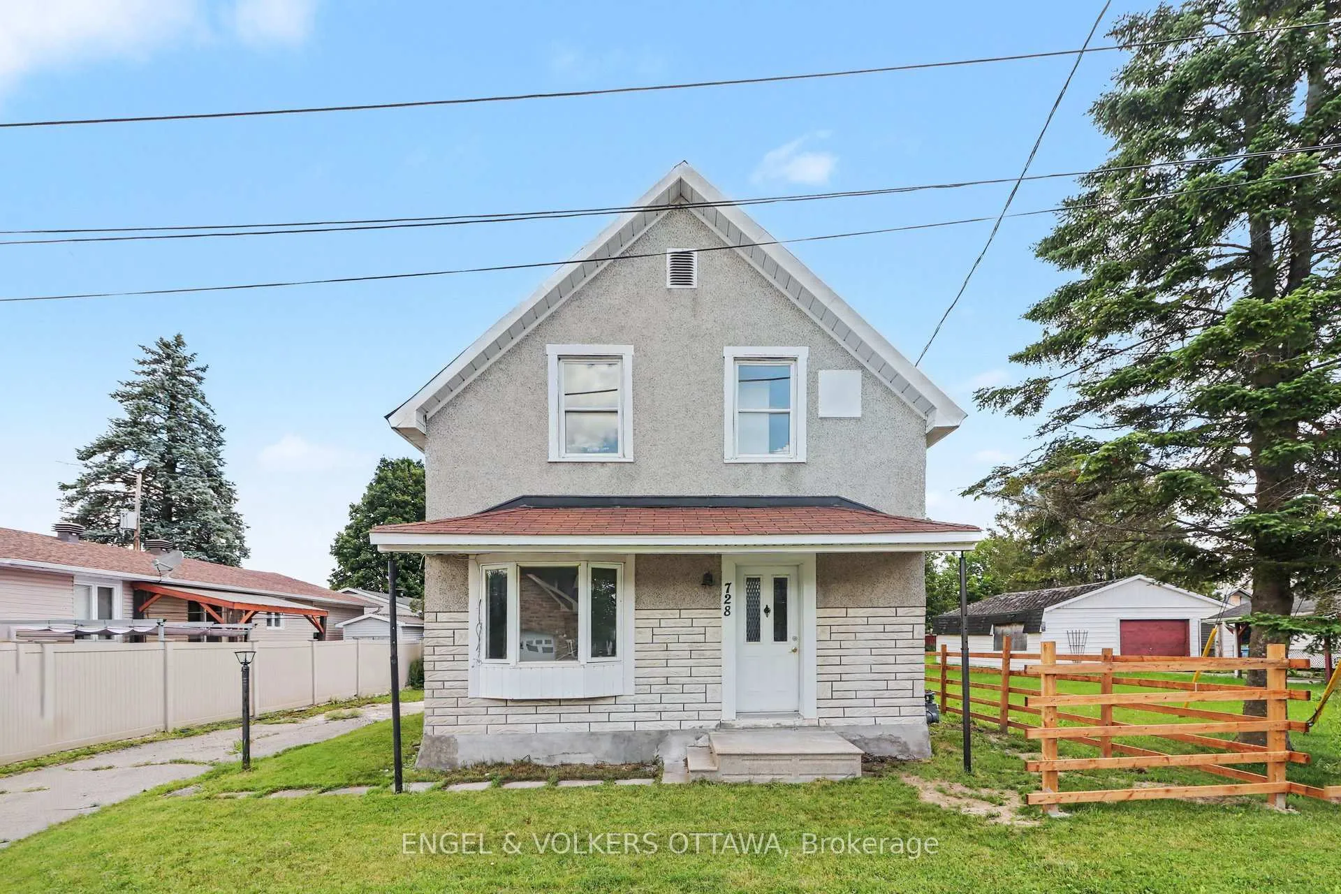 Photo 15 of 728 Laval Street, Casselman, Casselman — HOMEH