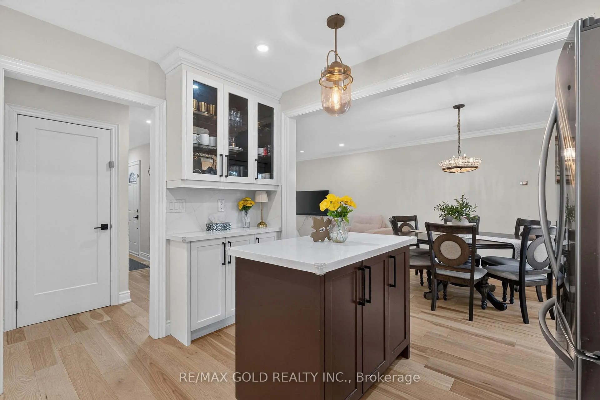 Photo 17 of 40 Devonshire Drive, Brampton, Southgate — HOMEH