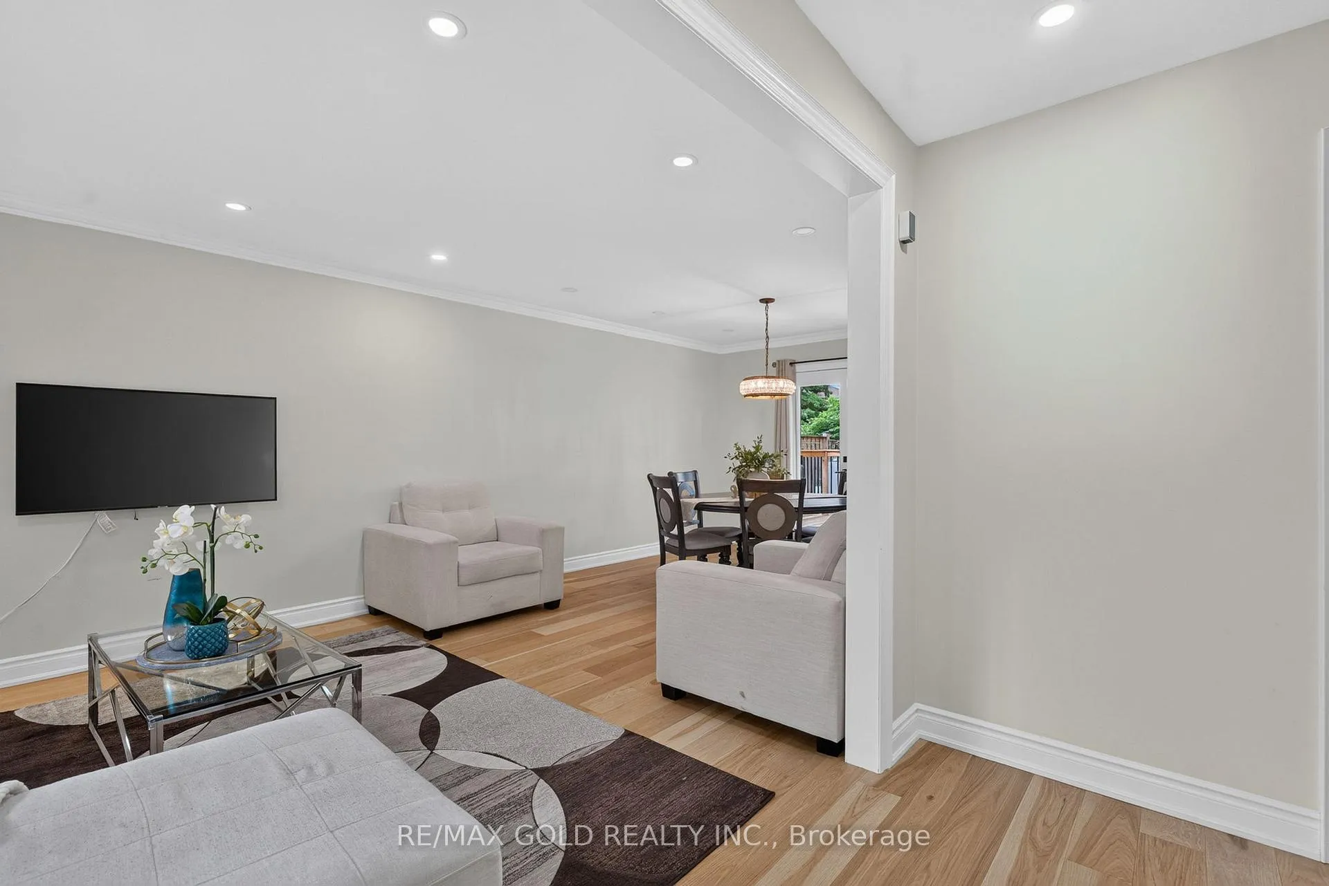 Photo 27 of 40 Devonshire Drive, Brampton, Southgate — HOMEH