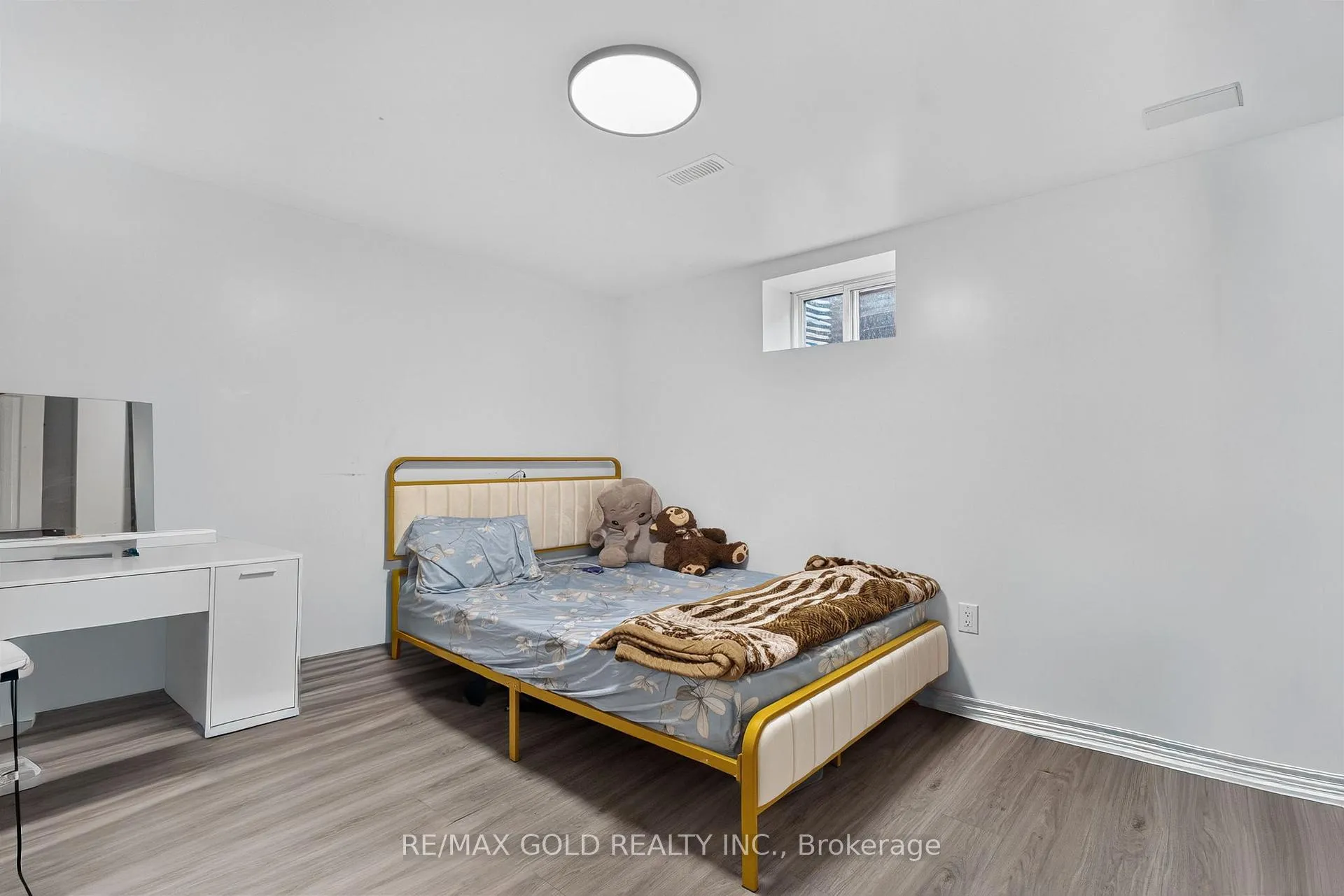 Photo 40 of 40 Devonshire Drive, Brampton, Southgate — HOMEH