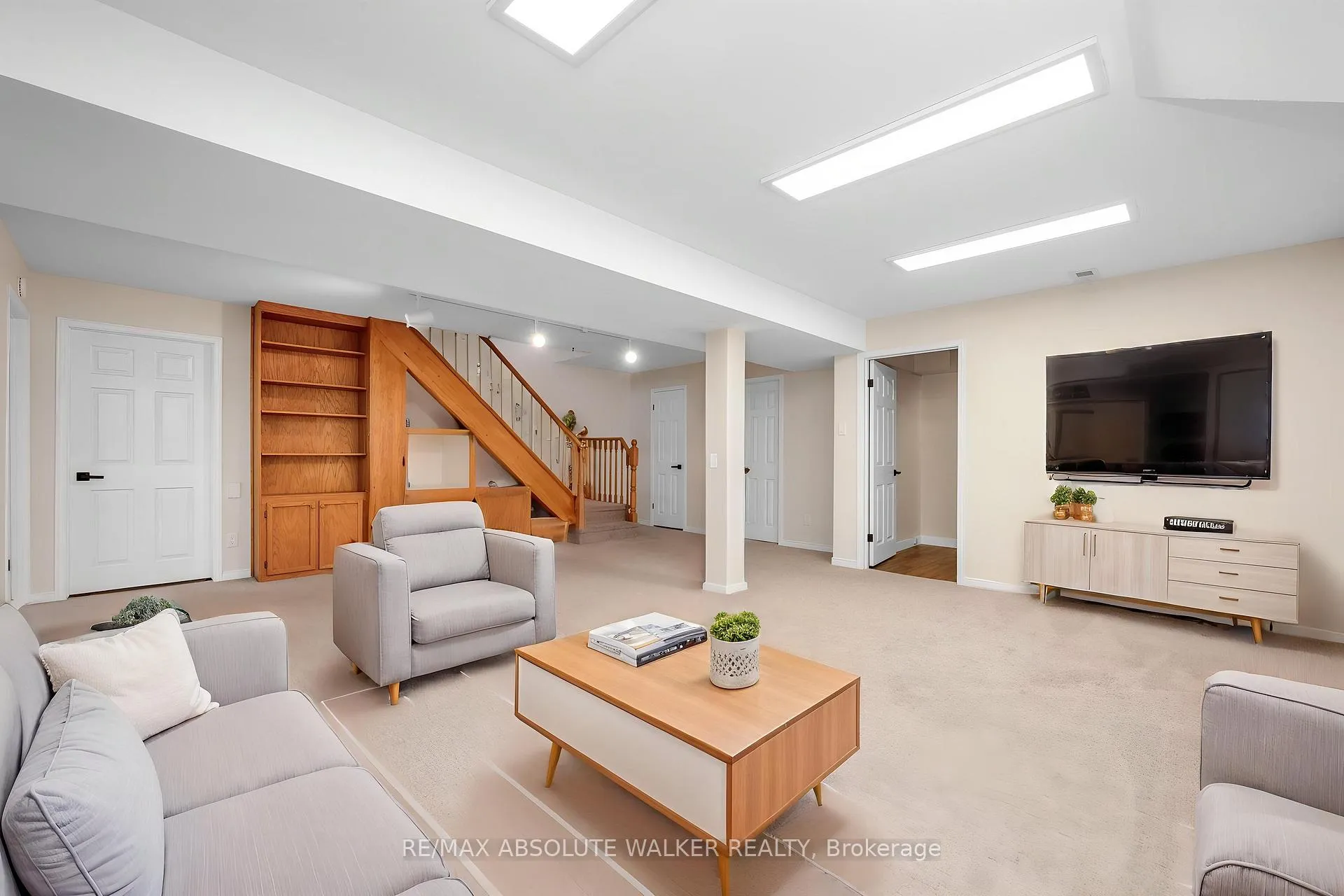 Photo 37 of 1410 Clay Court, Ottawa, Chateauneuf — HOMEH