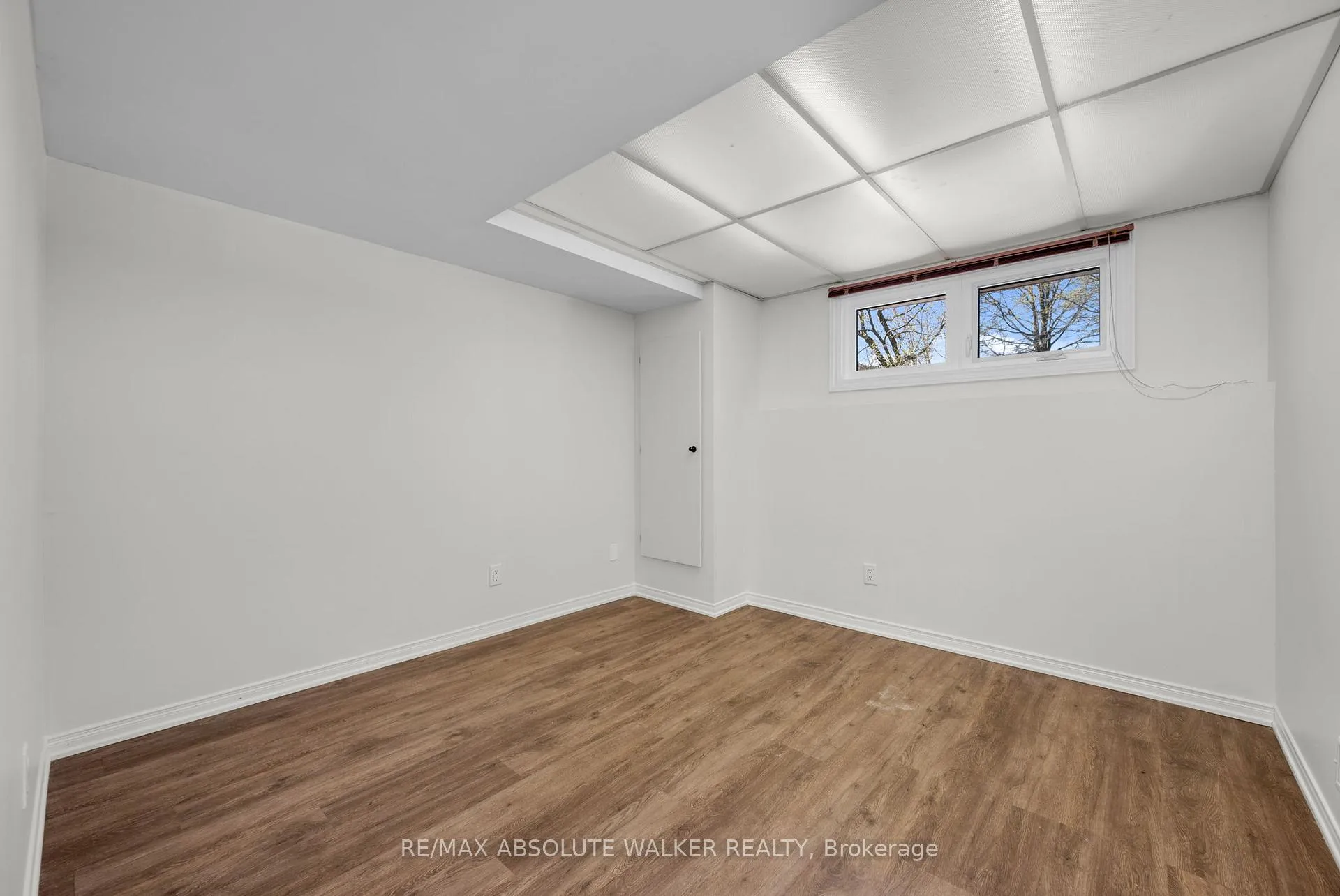 Photo 41 of 1410 Clay Court, Ottawa, Chateauneuf — HOMEH