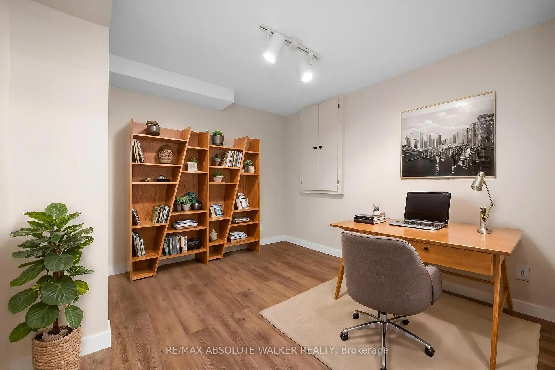 Photo 42 of 1410 Clay Court, Ottawa, Chateauneuf — HOMEH