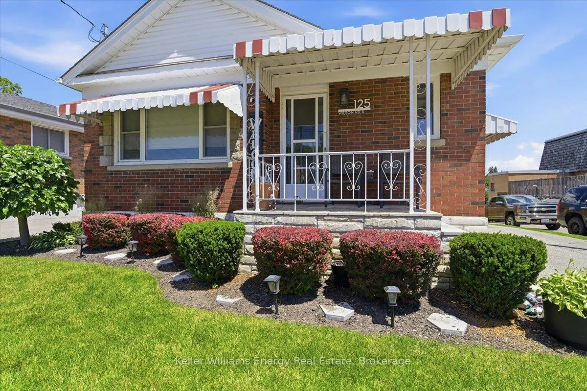 Photo 3 of 125 Wilson Road S, Oshawa, Donevan — HOMEH