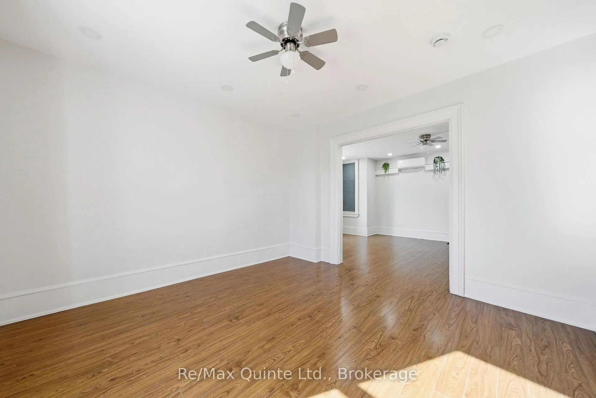 Photo 11 of 292 Coleman Street, Belleville, Belleville Ward — HOMEH