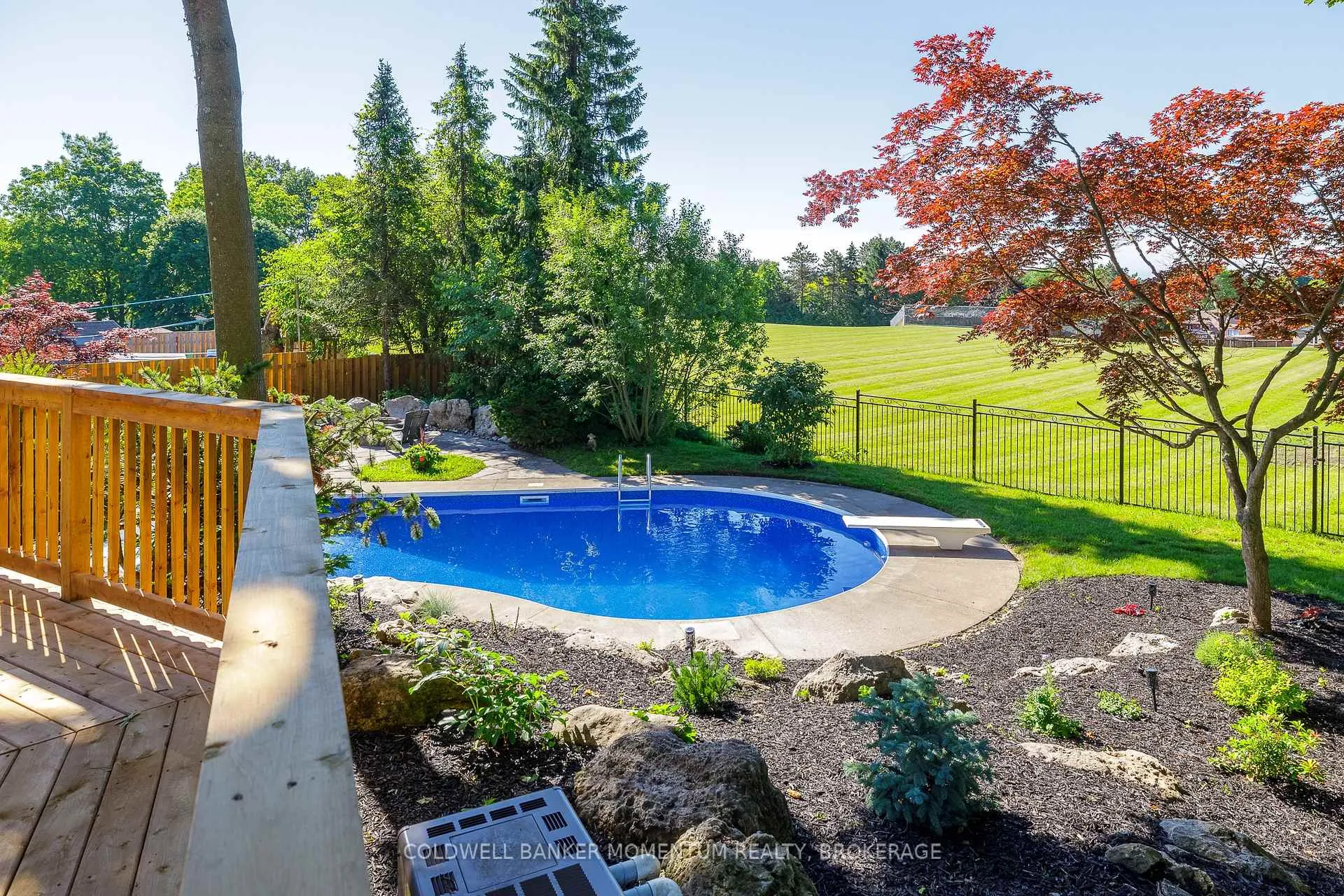 Photo 42 of 18 Pancake Lane, Pelham, Fonthill — HOMEH