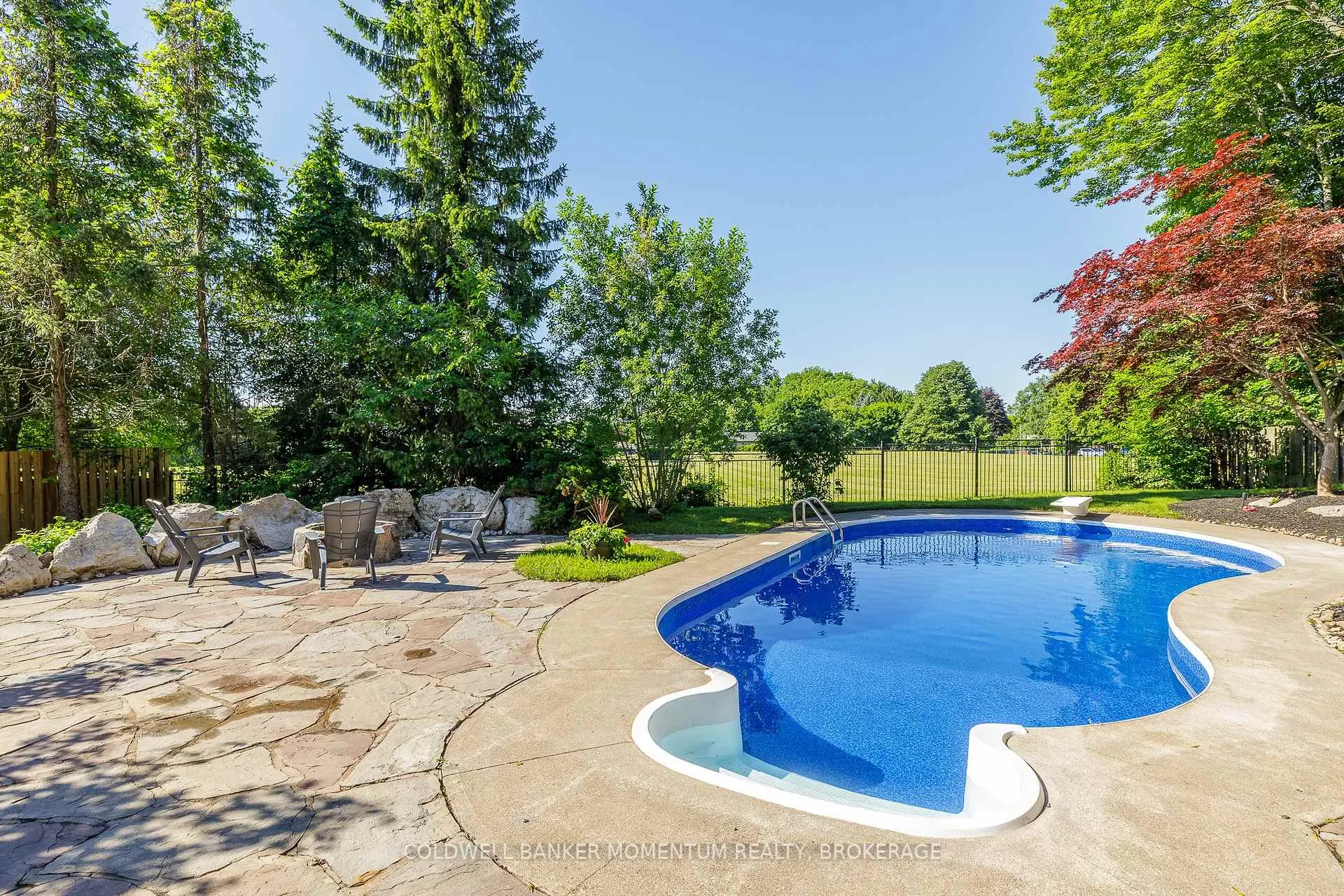 Photo 45 of 18 Pancake Lane, Pelham, Fonthill — HOMEH